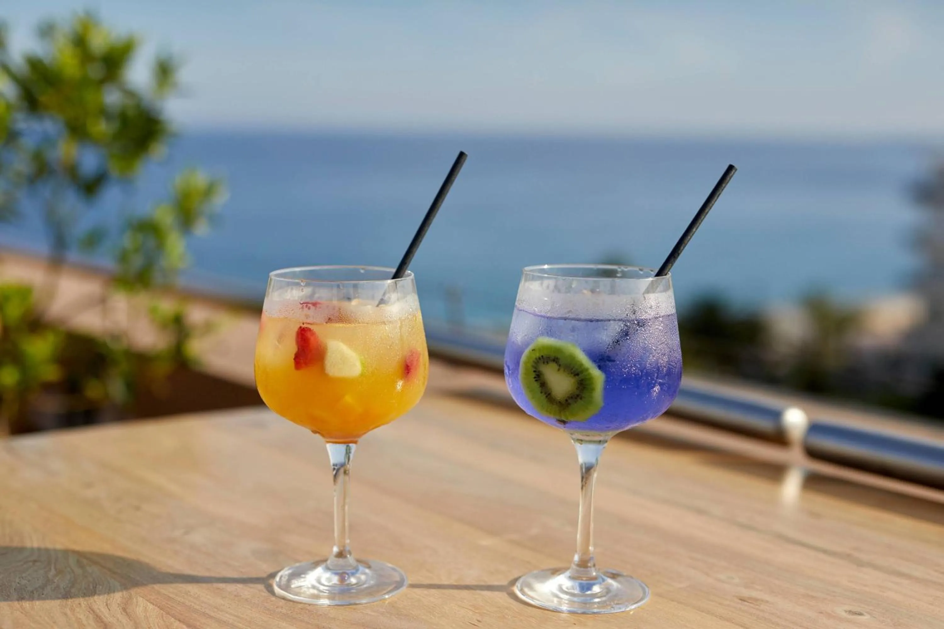 Restaurant/places to eat in AC Hotel by Marriott Nice