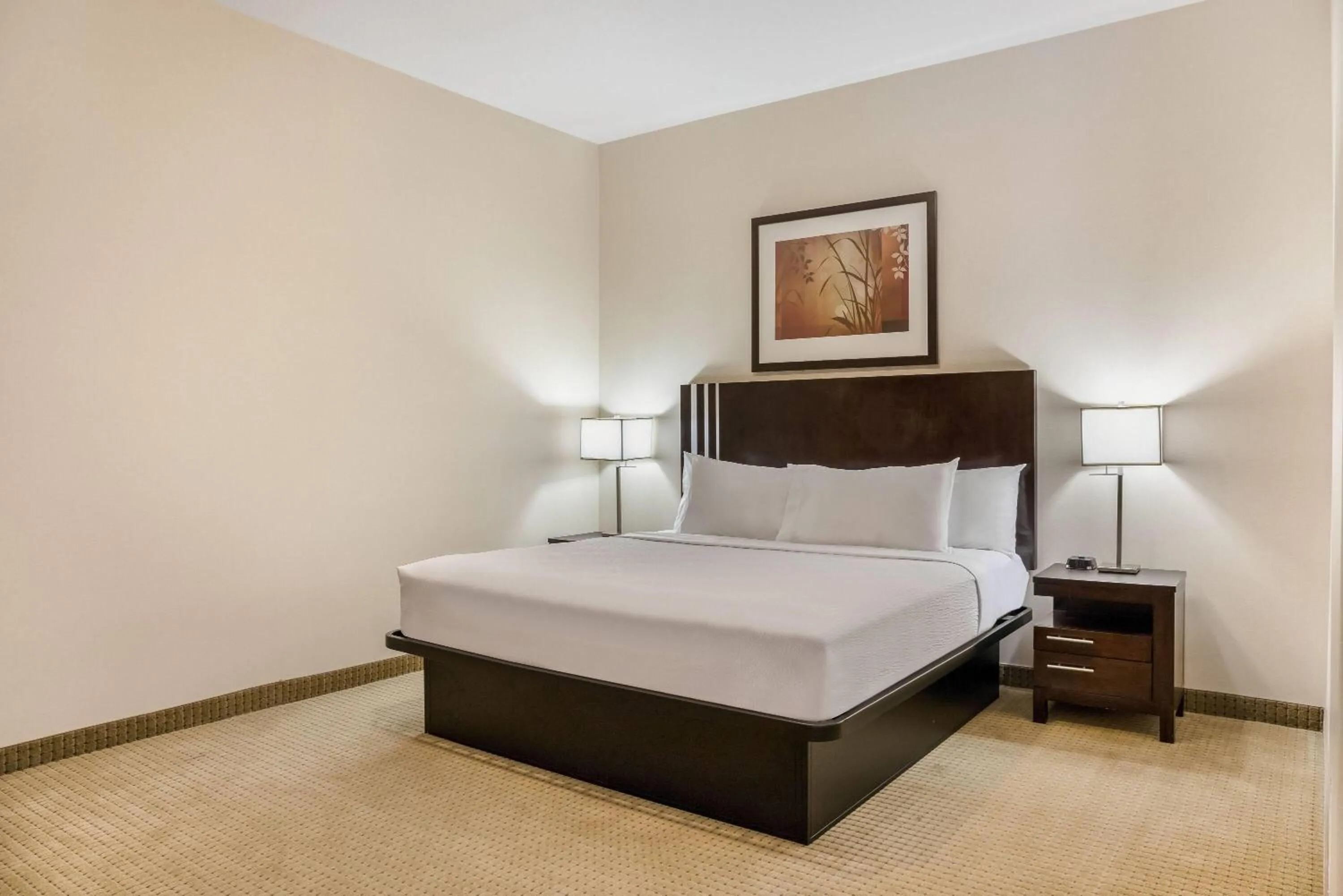 Photo of the whole room, Bed in Ramada by Wyndham Lac La Biche