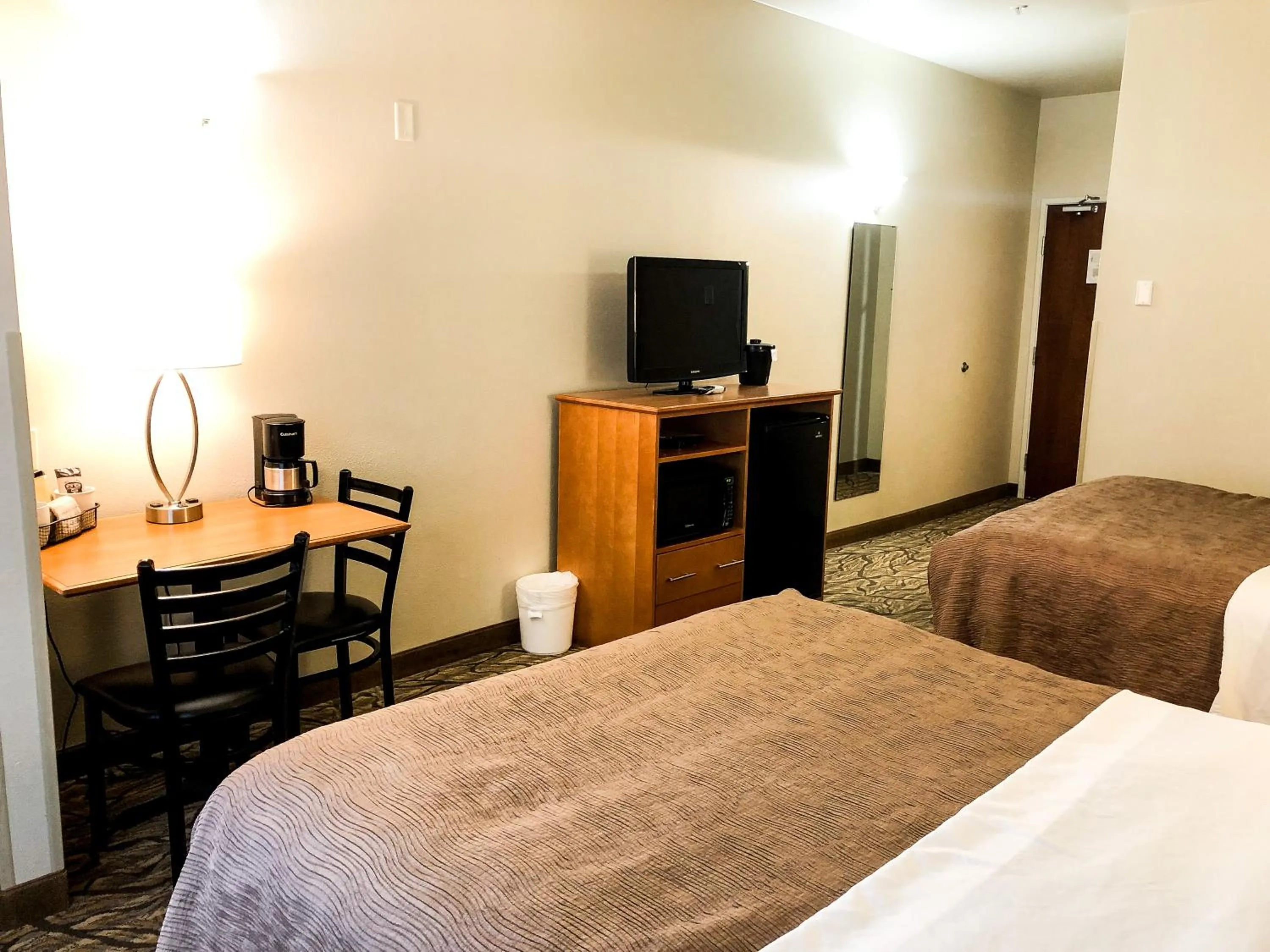 Bedroom, Bed in Aspen Hotel