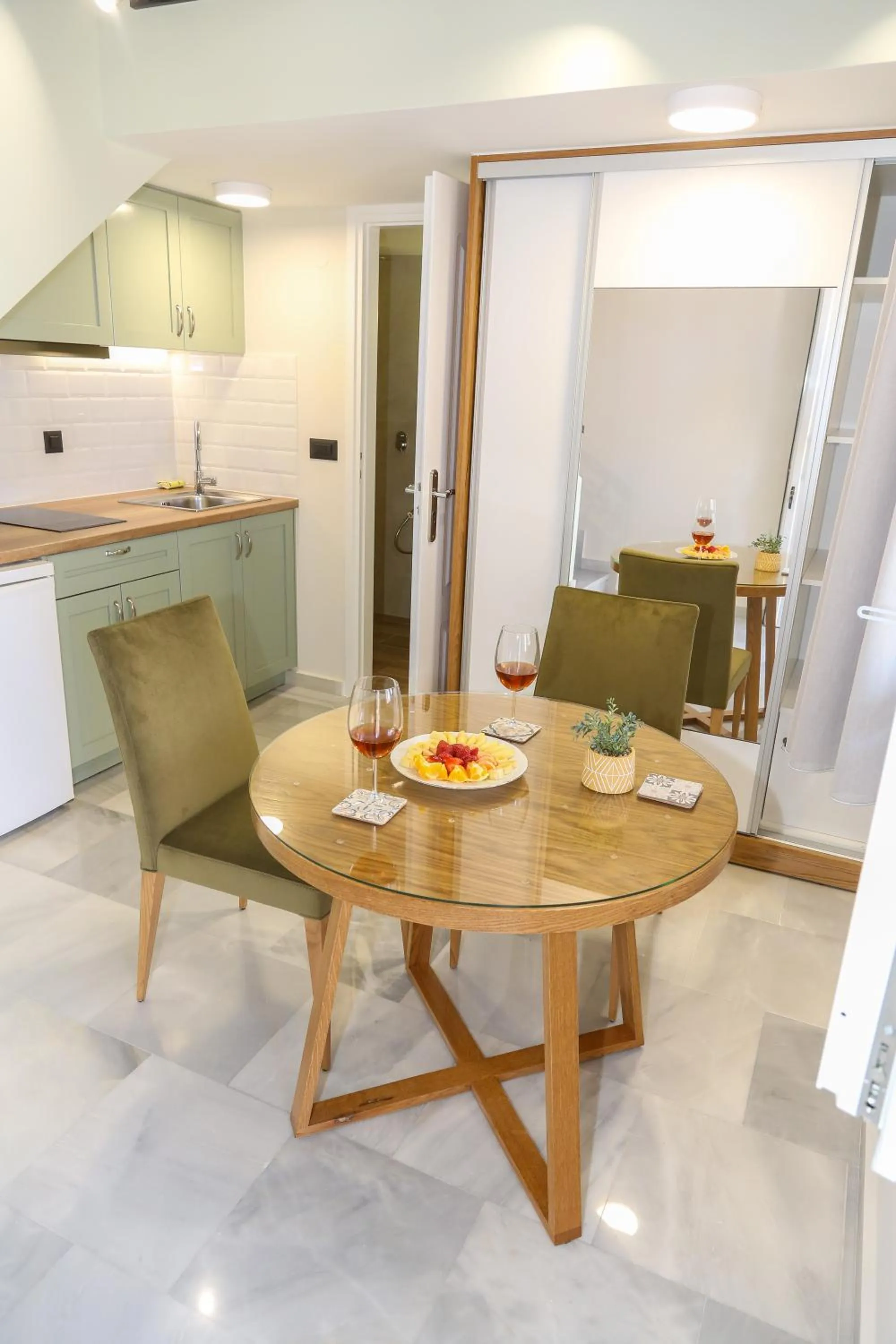 Dining area in Heaven Apartments