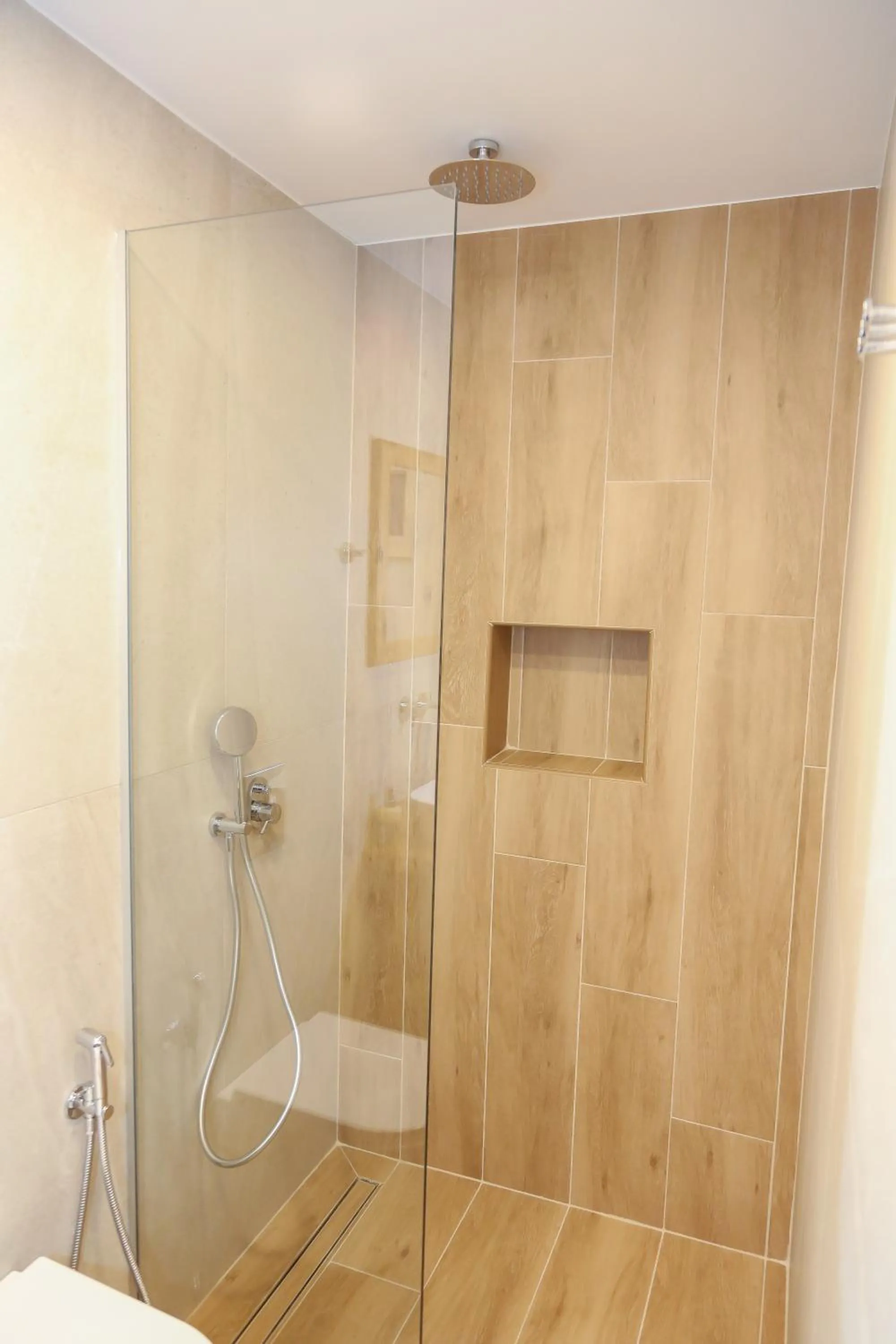 Shower in Heaven Apartments