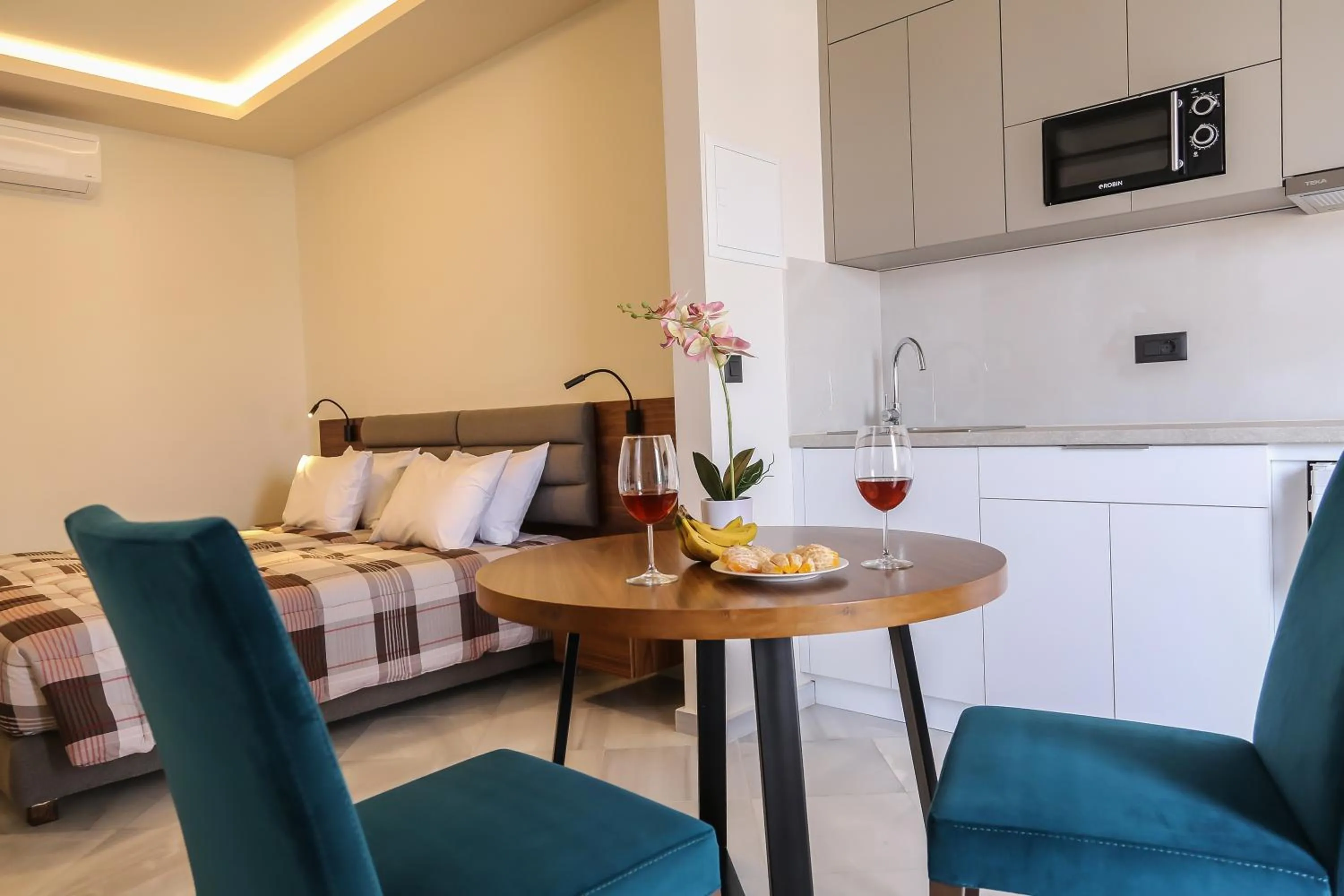 Bed in Heaven Apartments