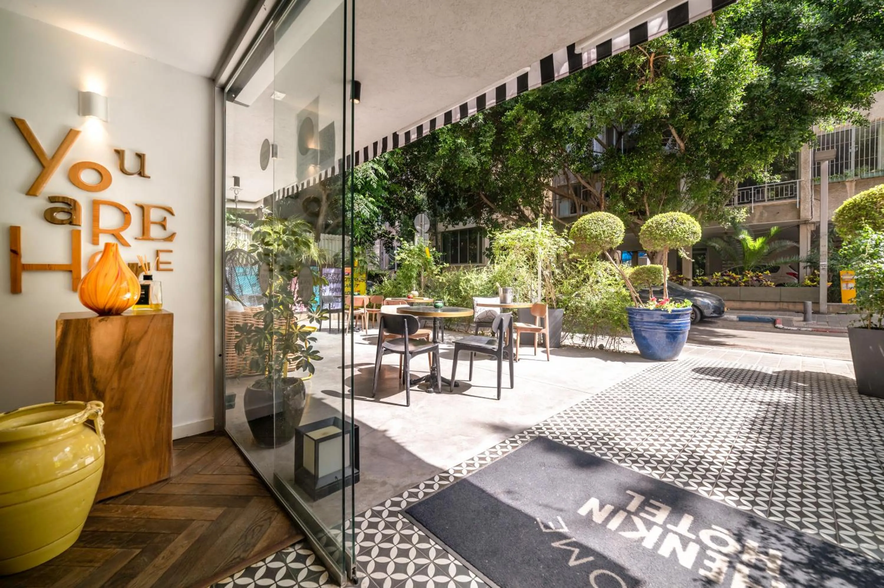 Balcony/Terrace in Jacob Shenkin Hotel