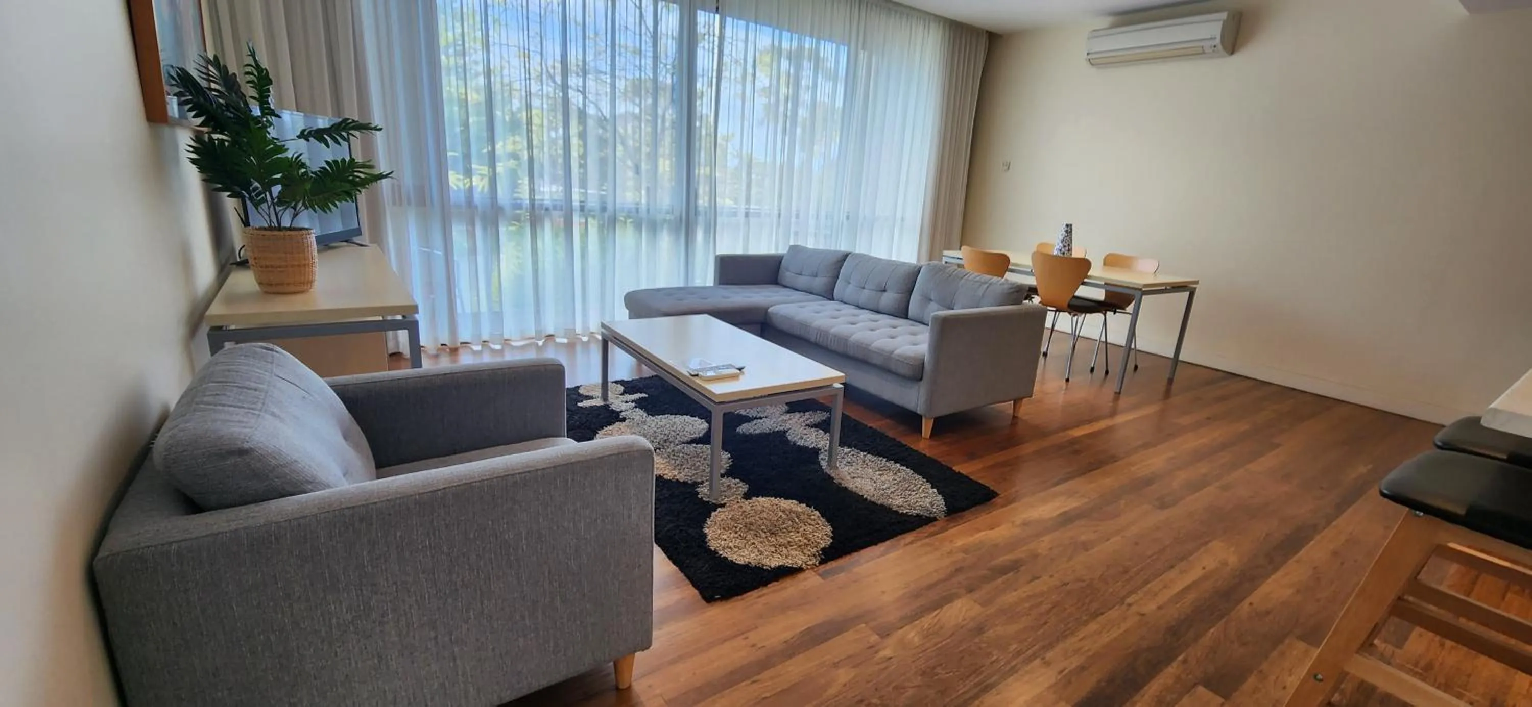 Phillip Island Apartments