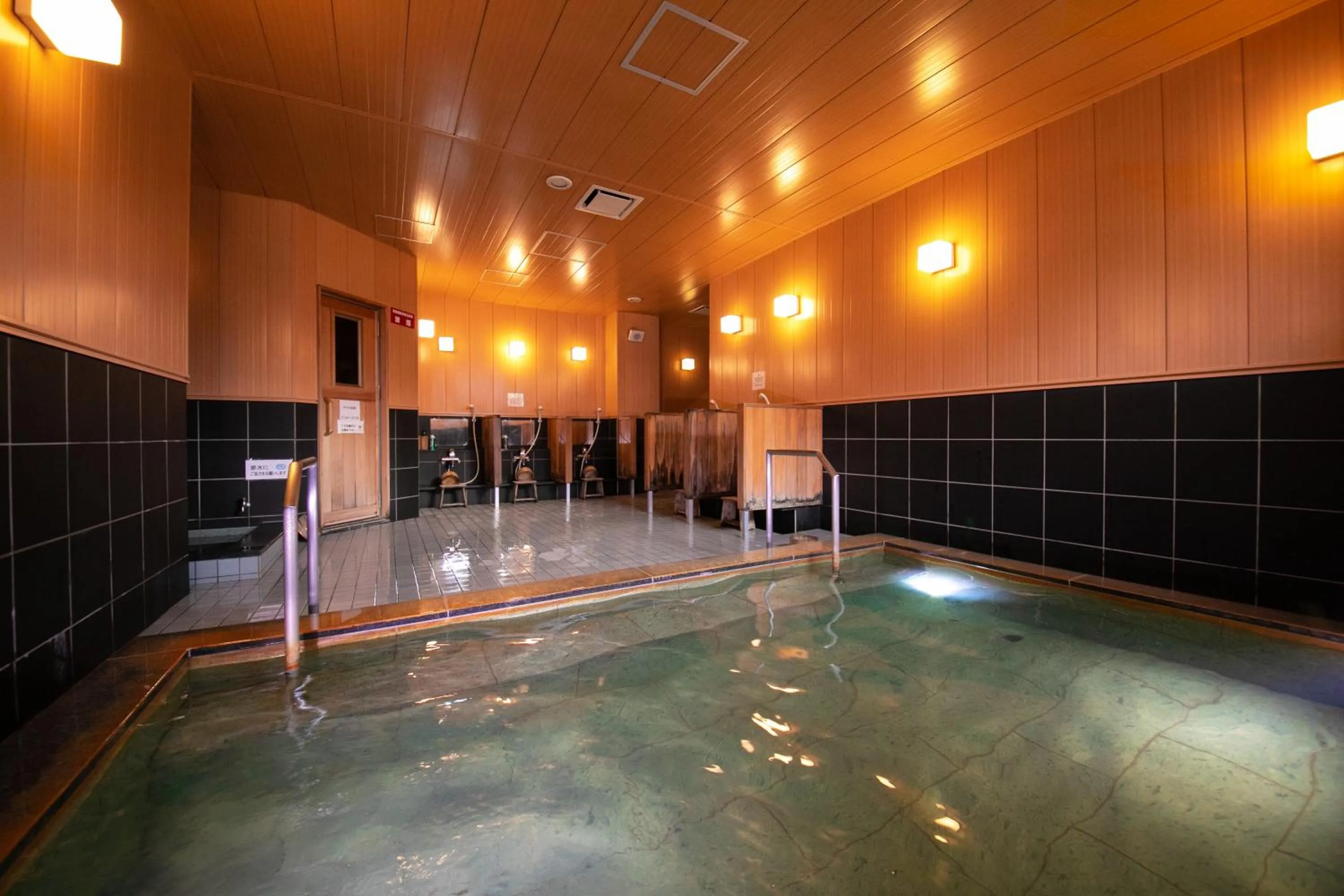 Hot Spring Bath in Ninohe City Hotel