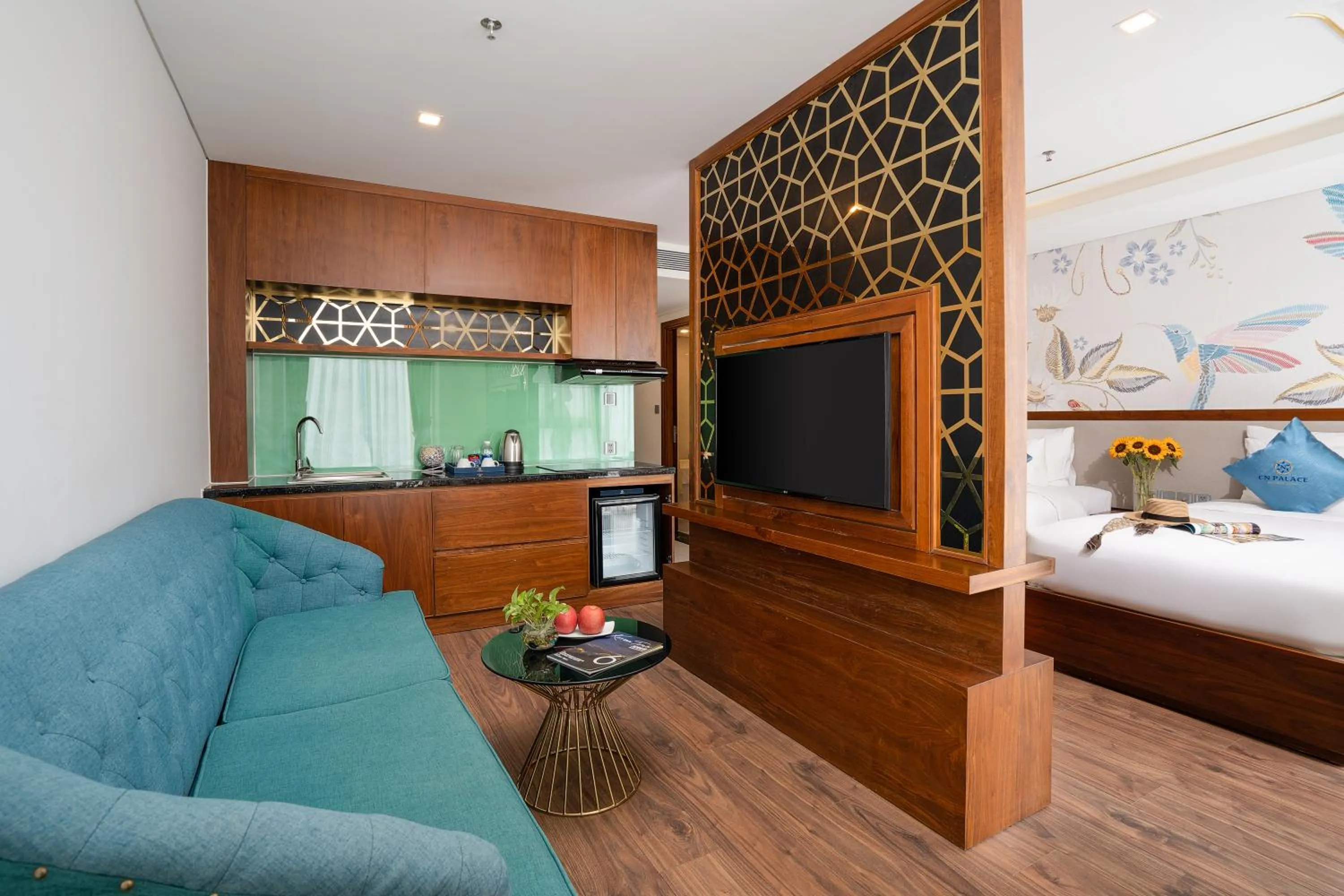 Bed in CN Palace Boutique Hotel & Spa