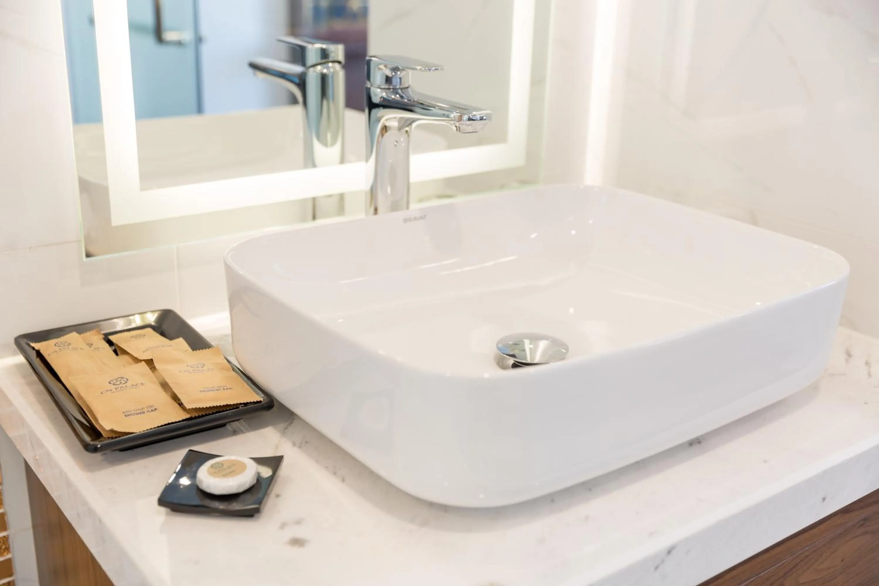 Toilet in CN Palace Boutique Hotel & Spa