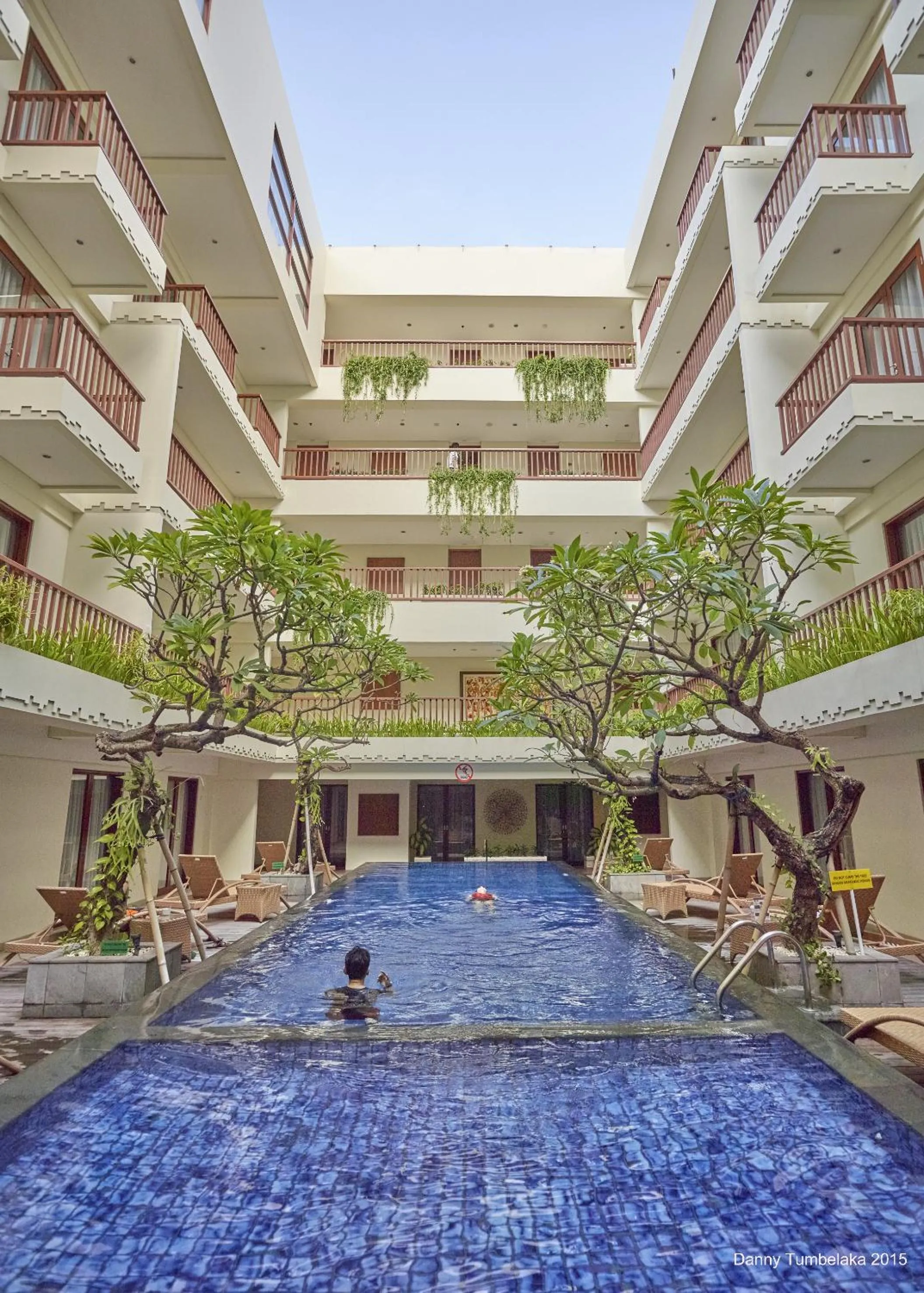 Swimming pool in Sense Sunset Hotel Seminyak