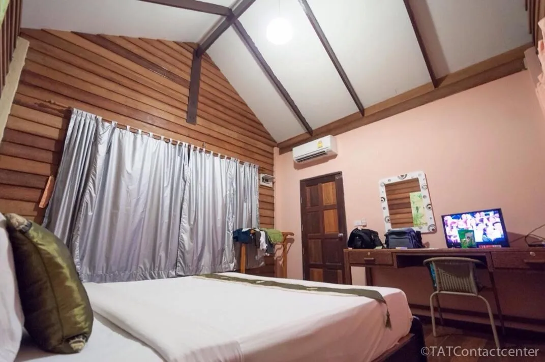 Bed in Hallo Villa Khanom
