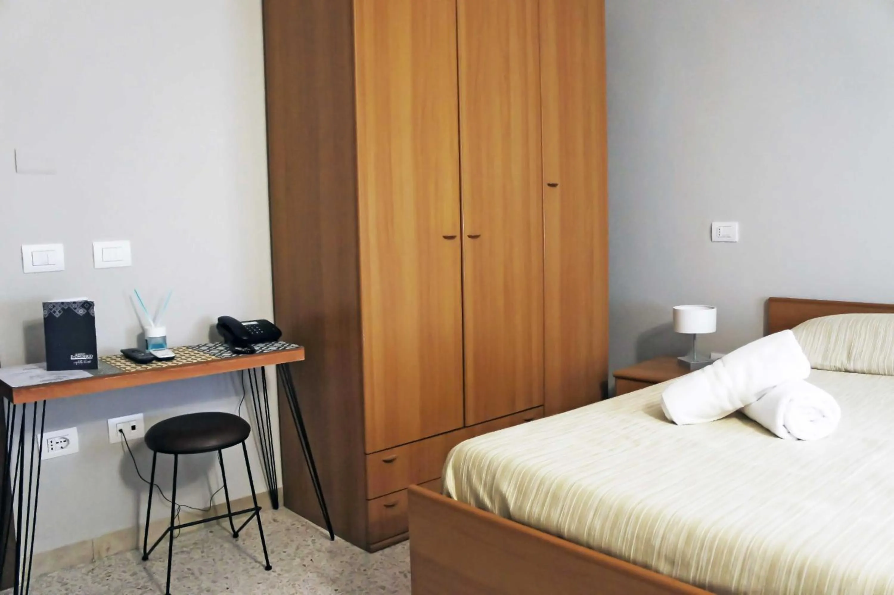 Bed in Albergo D'Onofrio