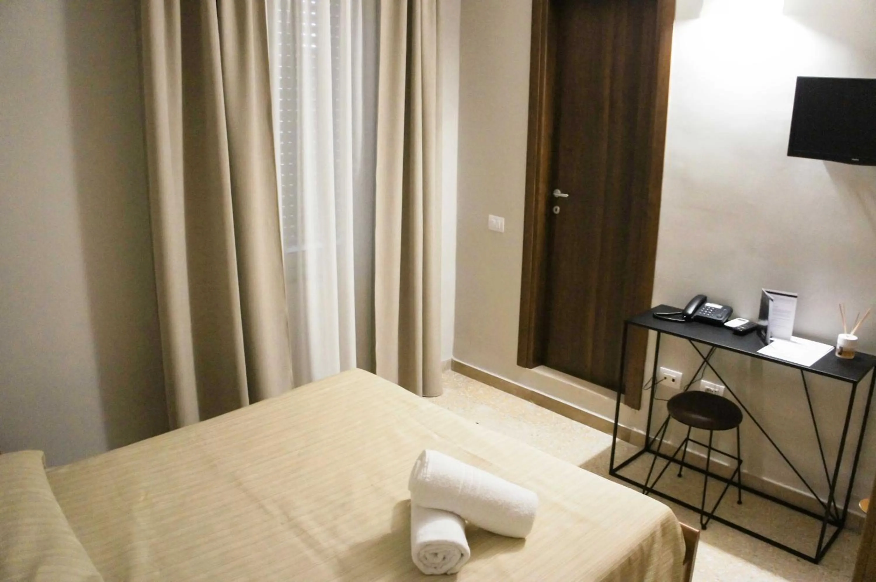 Bed in Albergo D'Onofrio