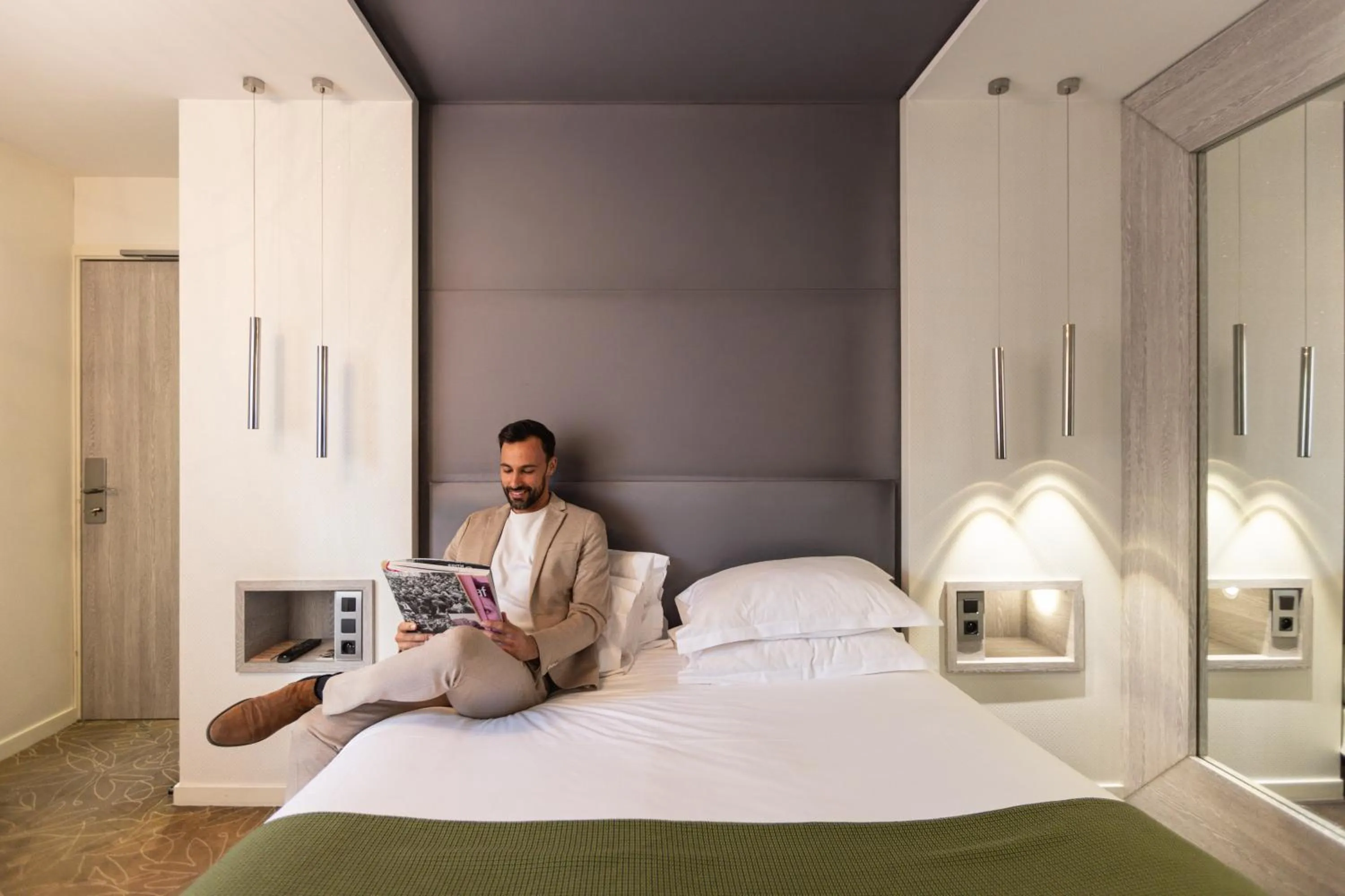 Bed in Cézanne Hôtel