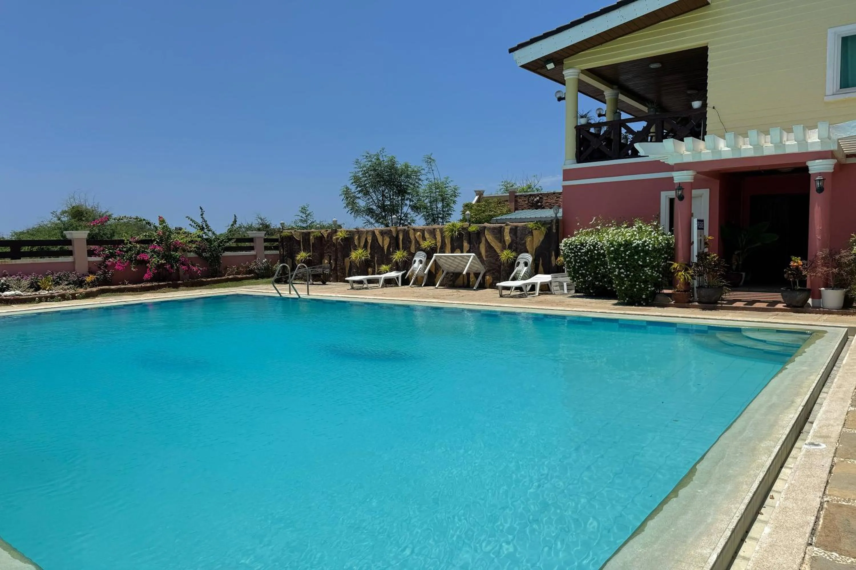 Swimming pool in OveMar Resort Hotel near Vigan