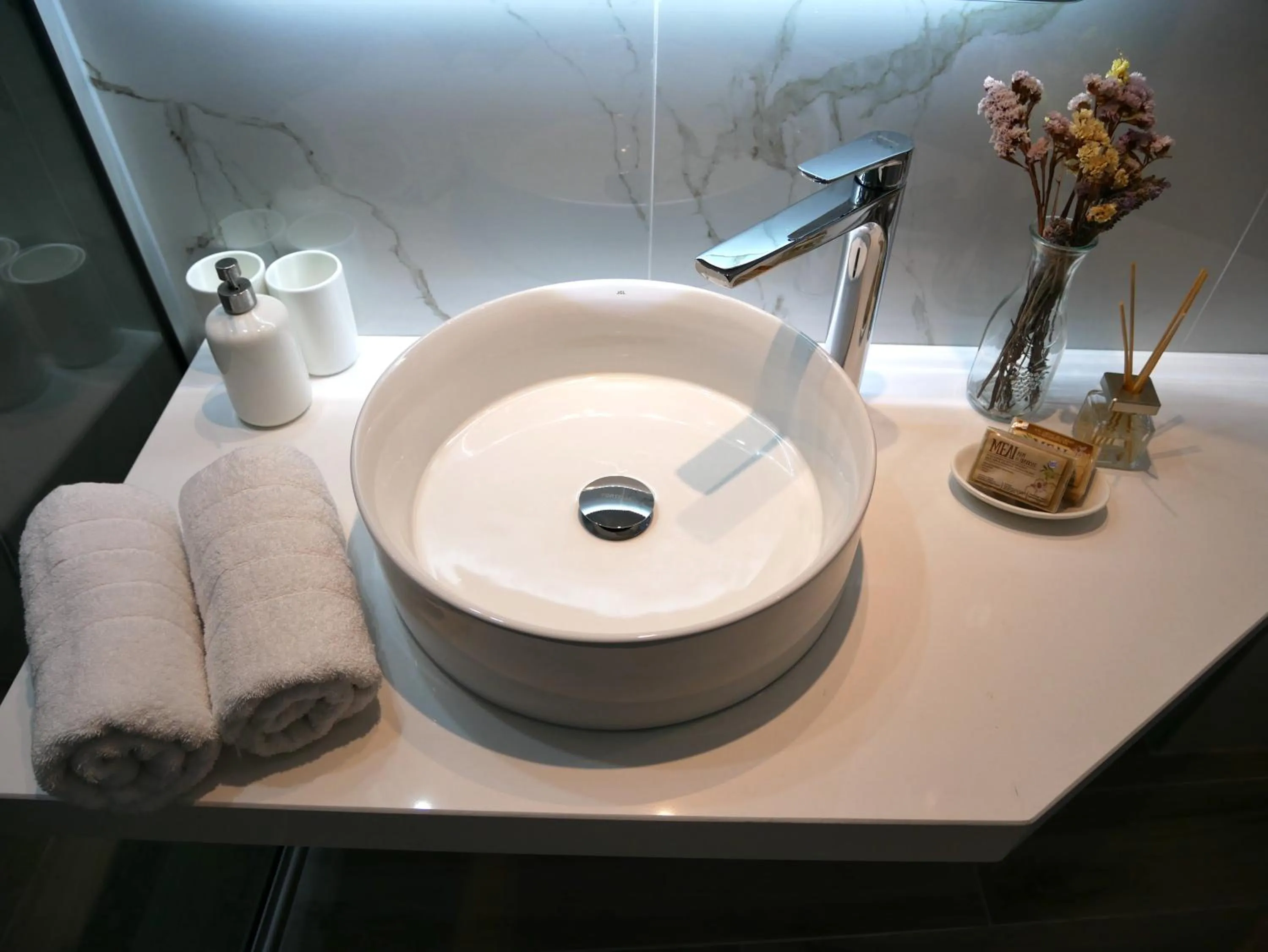 Bathroom in Sandra's Studios