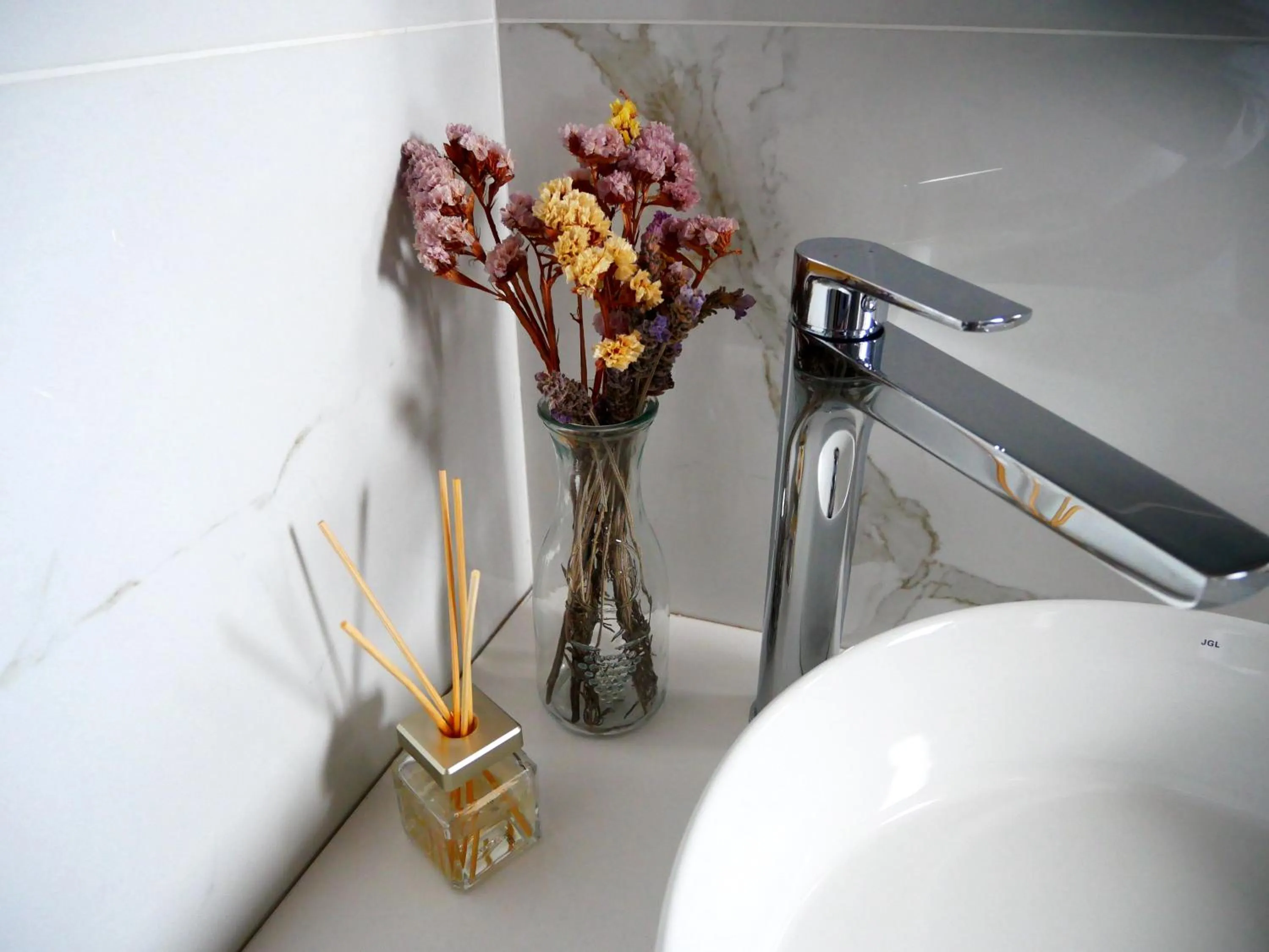 Bathroom in Sandra's Studios