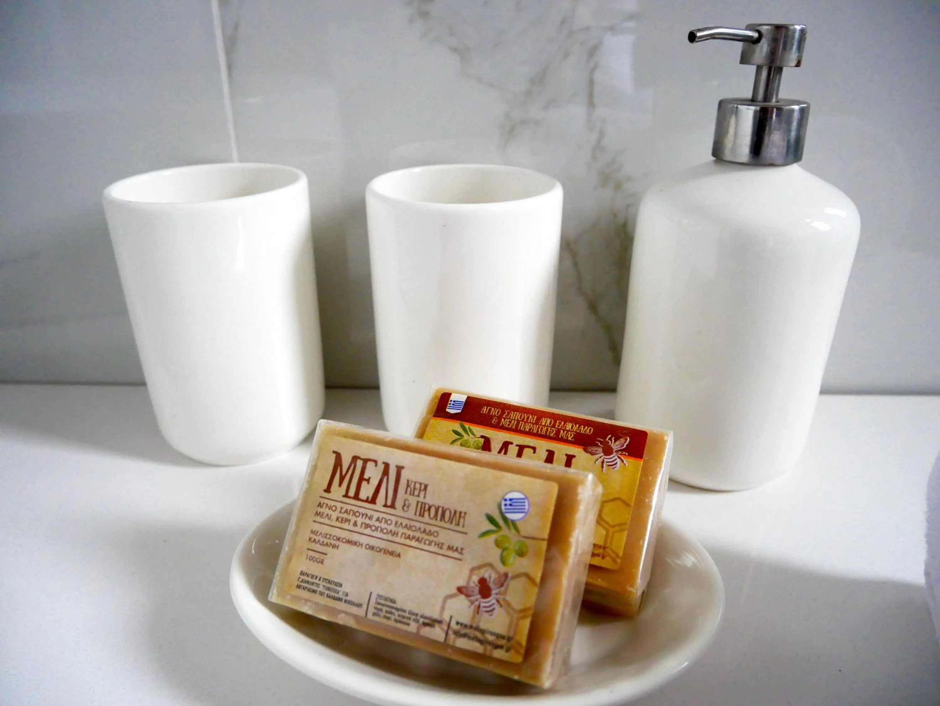 Bathroom in Sandra's Studios