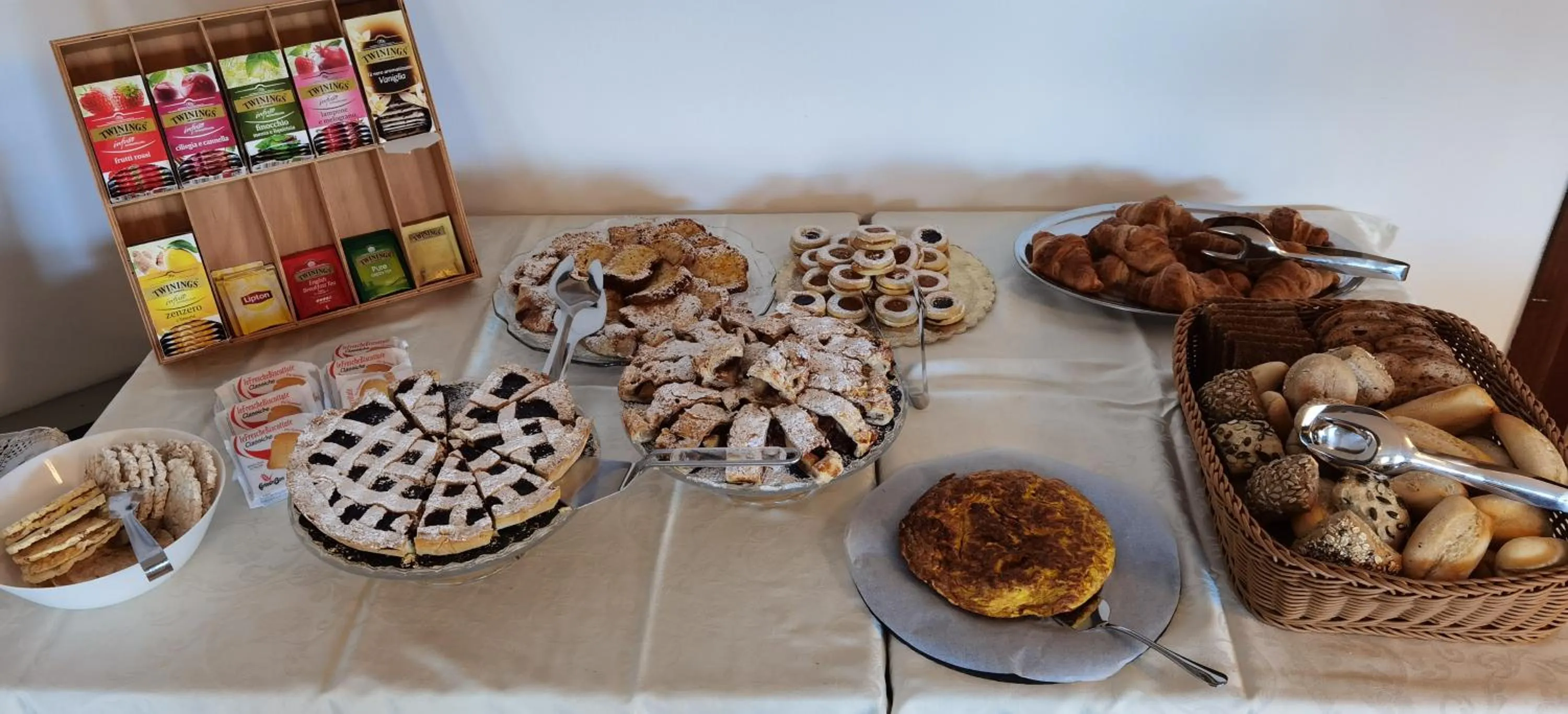 Continental breakfast in Hotel Nike