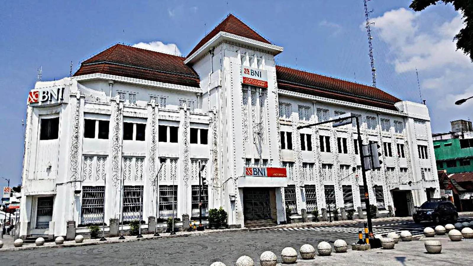 Mitra Hotel