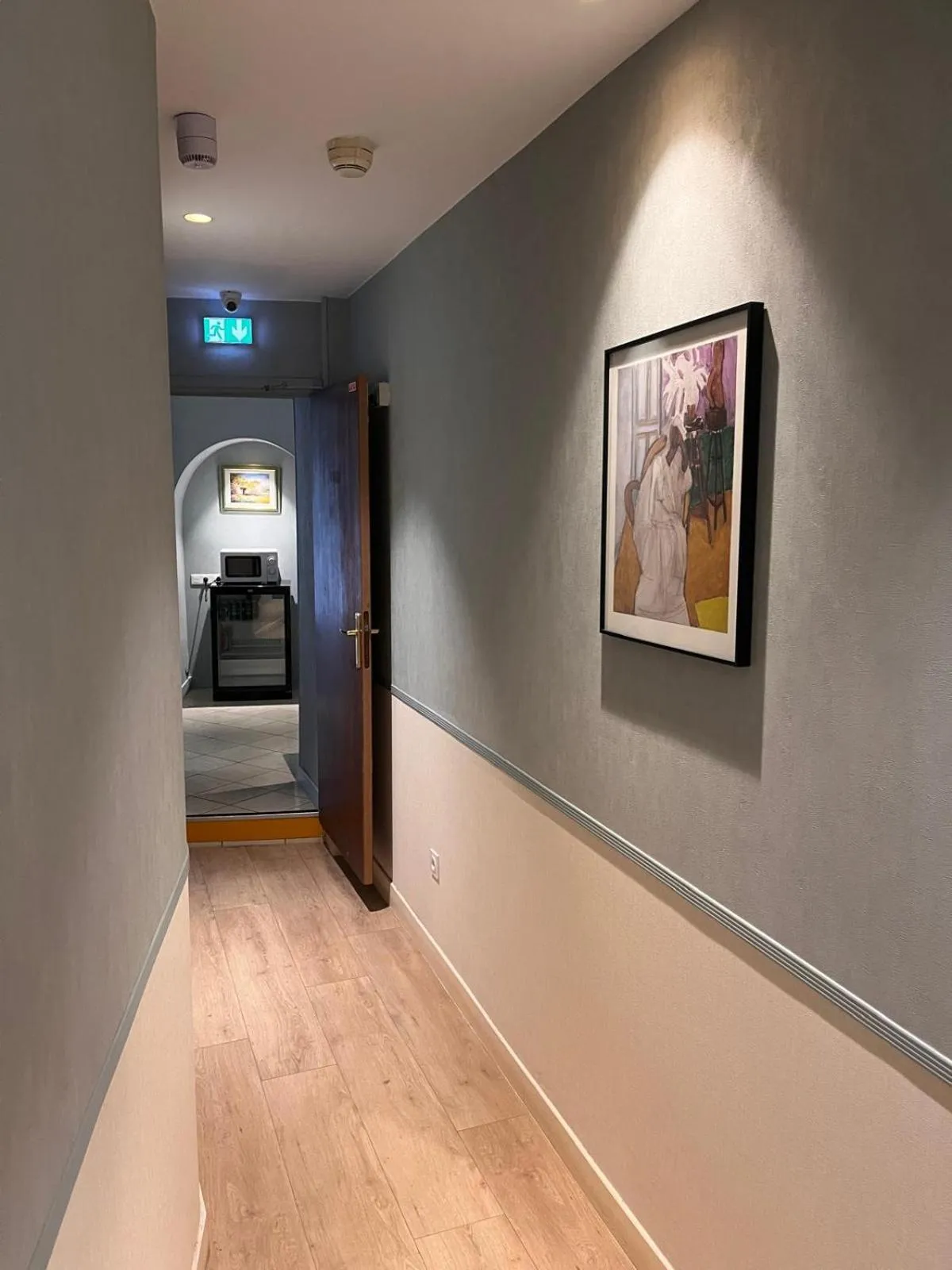 Property building in Merryl Hotel