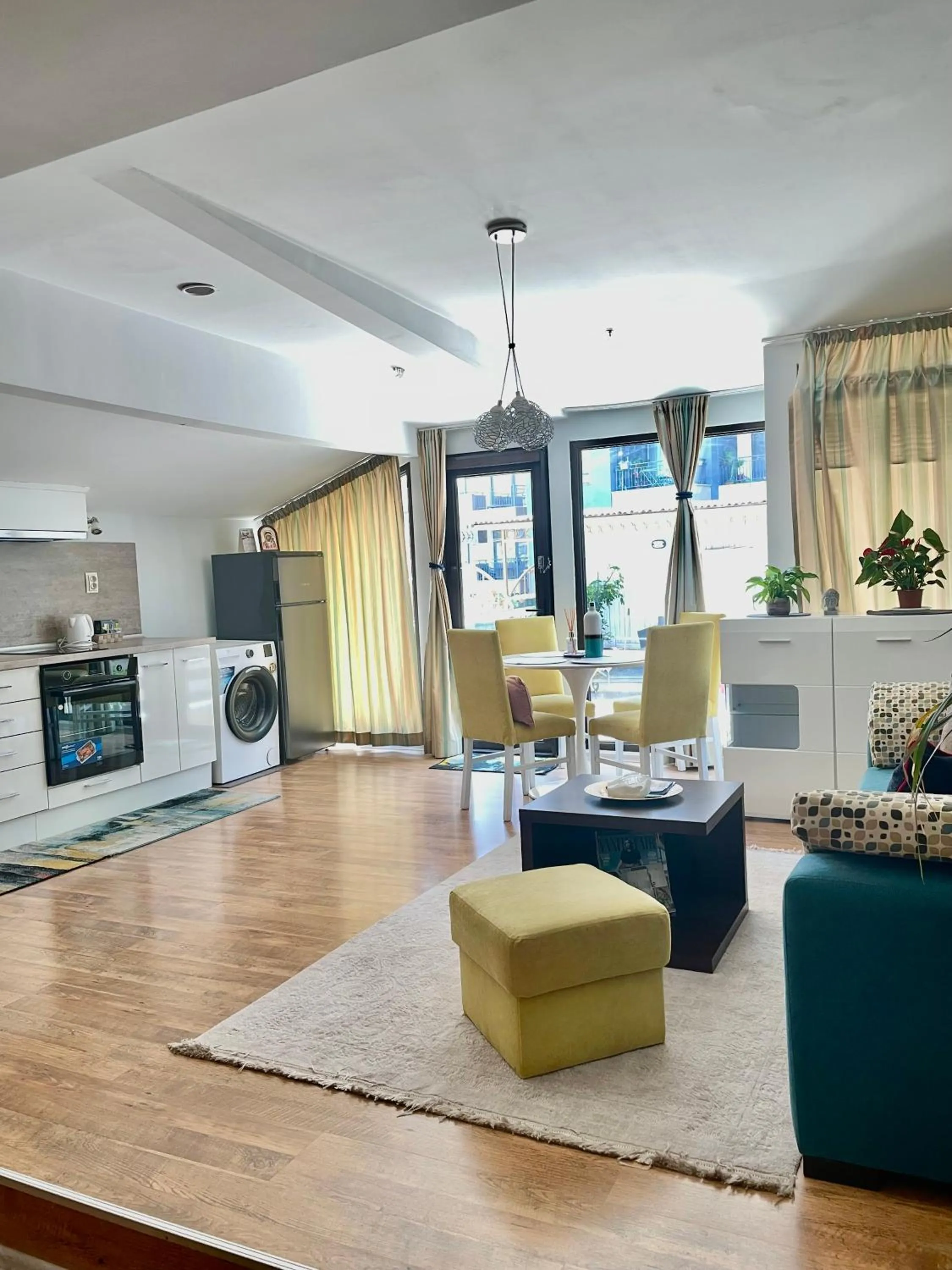 TV and multimedia in White Rose Guest Rooms