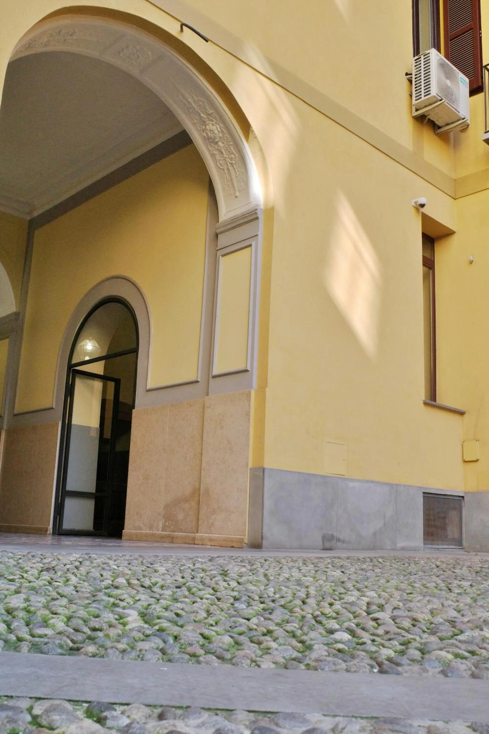 Facade/entrance in PORTA NUOVA SUITES