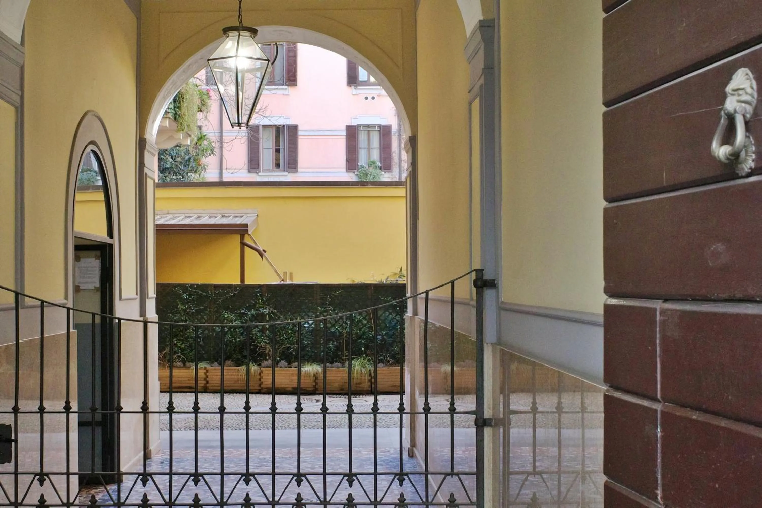 Facade/entrance in PORTA NUOVA SUITES