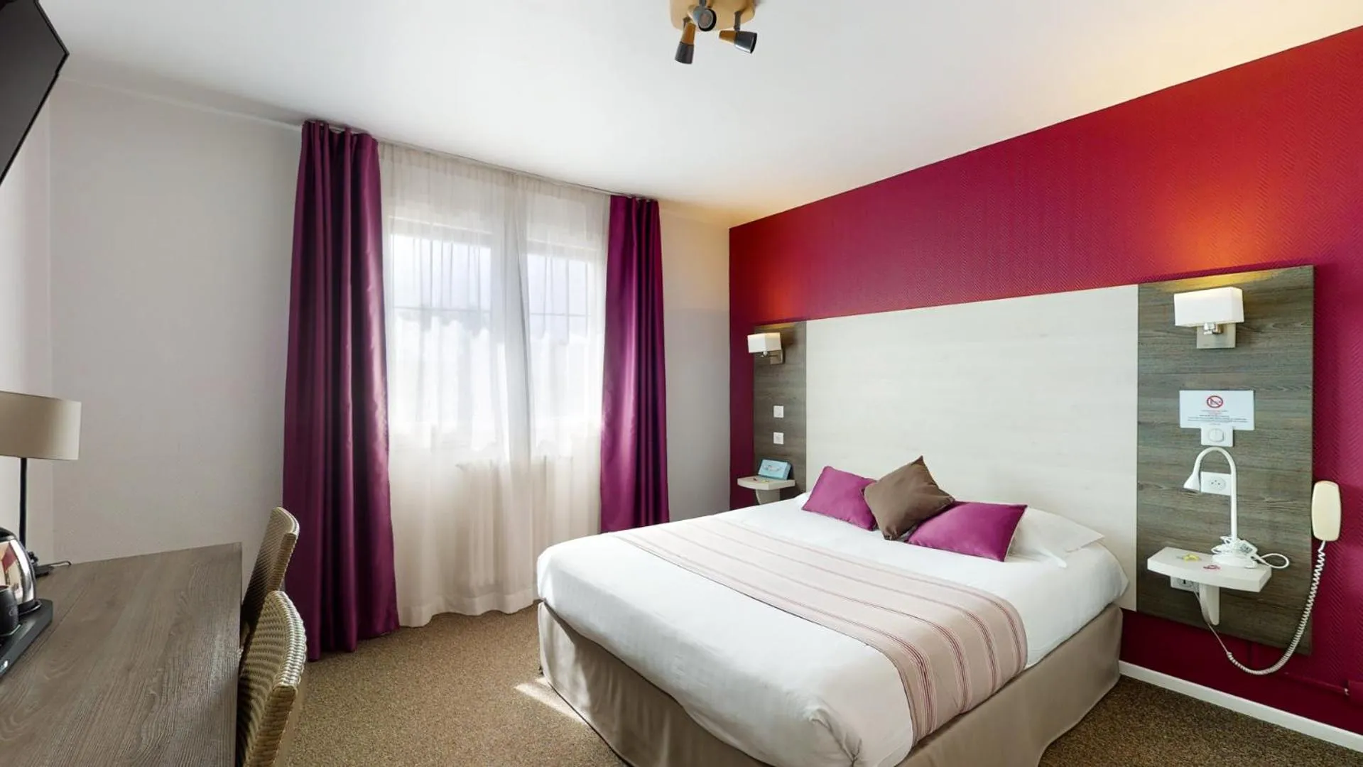 Double Room in Hôtel PRADO avec Parking - Proche Zénith