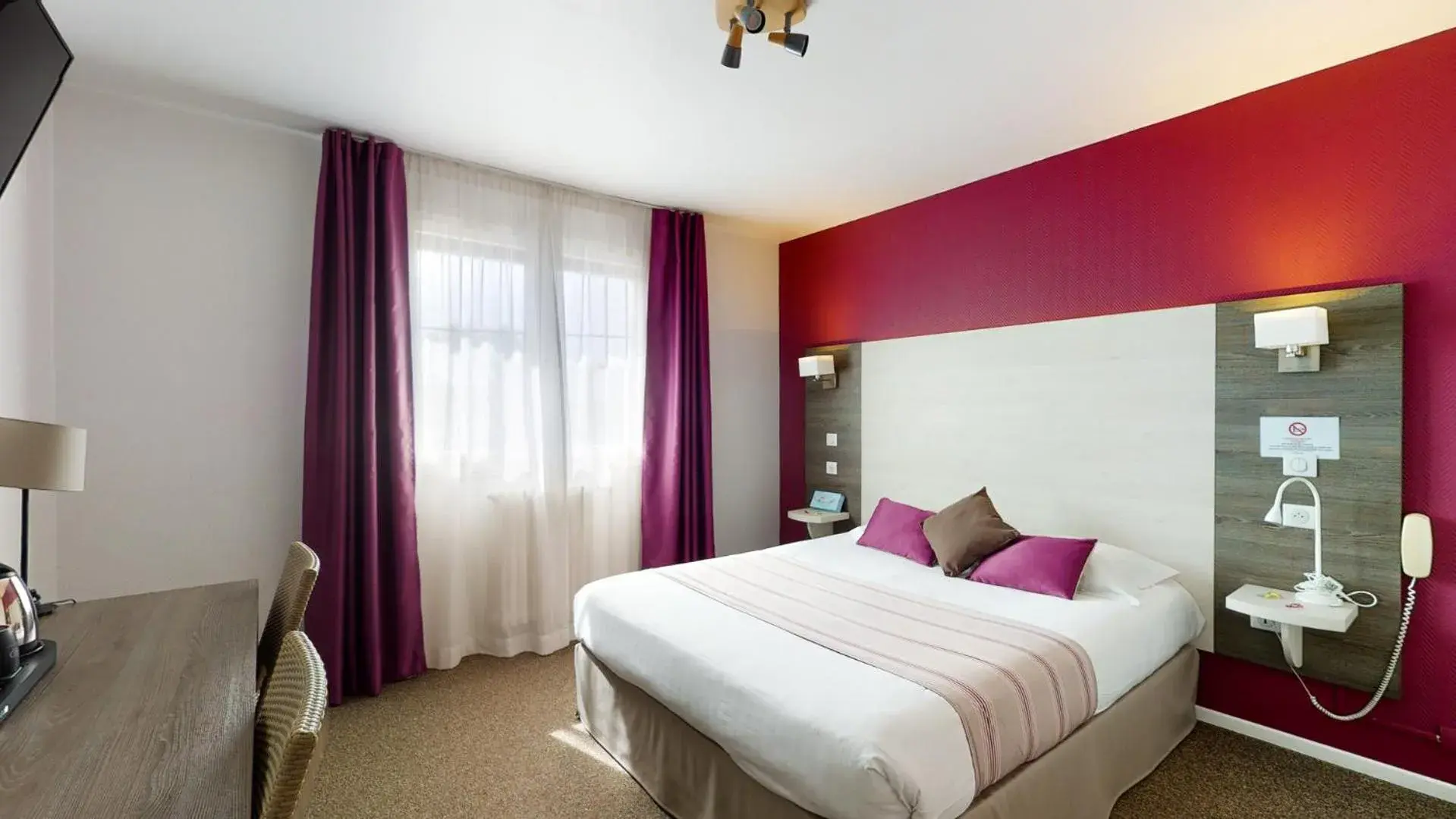 Double Room in Hôtel PRADO avec Parking - Proche Zénith Double Room in Hôtel PRADO avec Parking - Proche Zénith