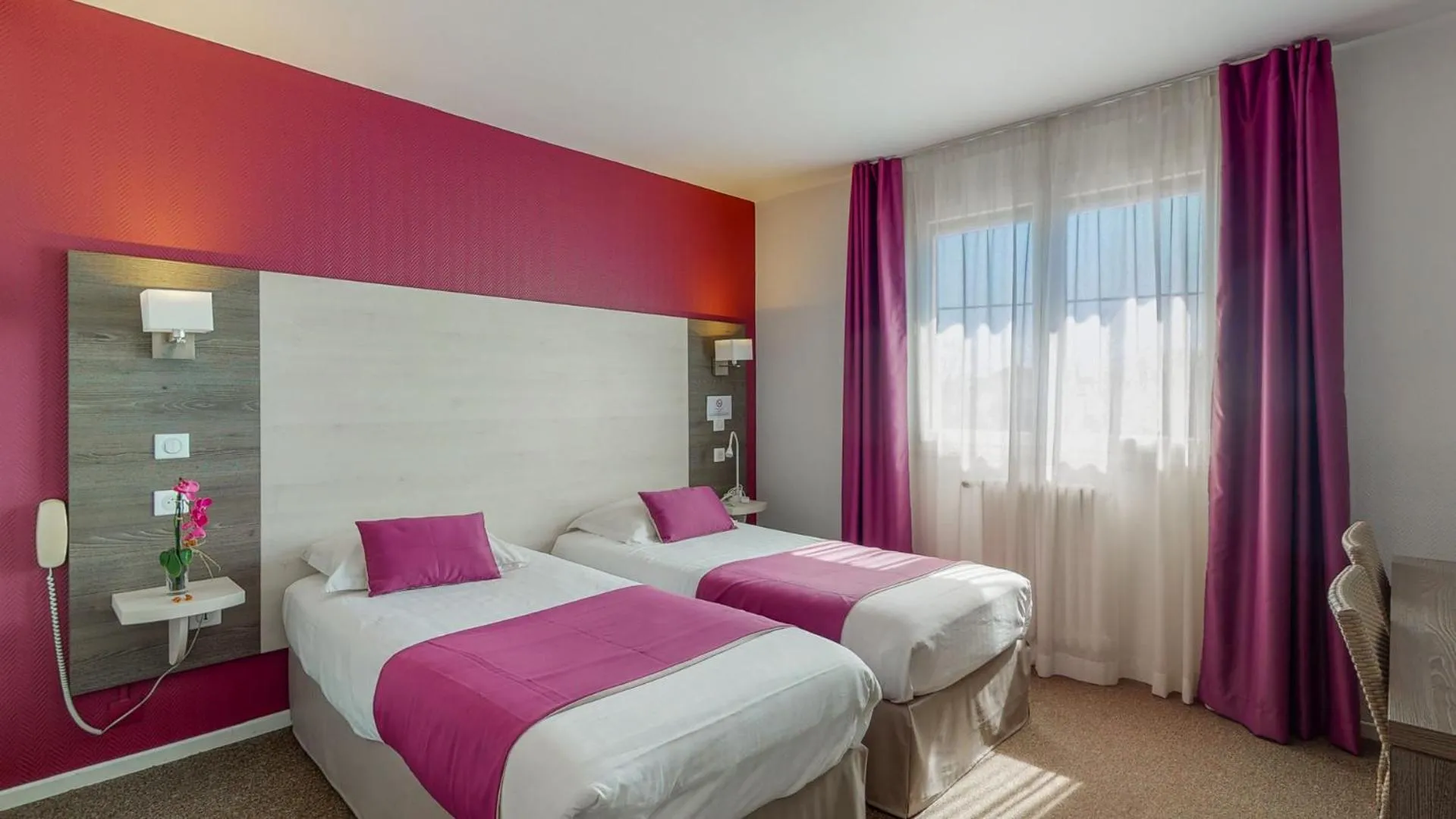 Twin Room in Hôtel PRADO avec Parking - Proche Zénith