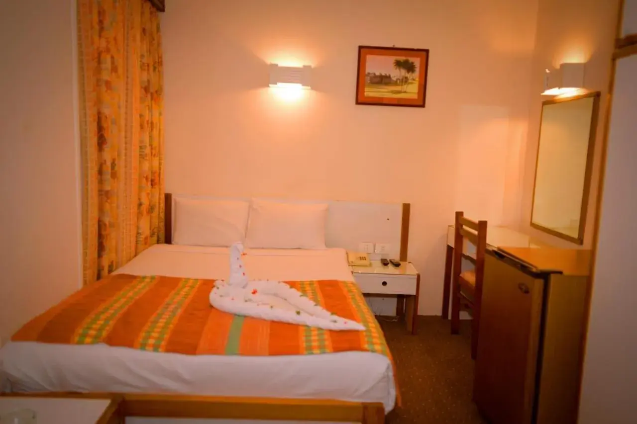 Deluxe Double Room - single occupancy in Cleopatra Hotel Deluxe Double Room - single occupancy in Cleopatra Hotel