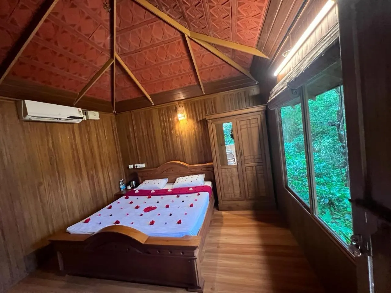 Bed in Planet Green Plantation Resorts, Wayanad, Kerala