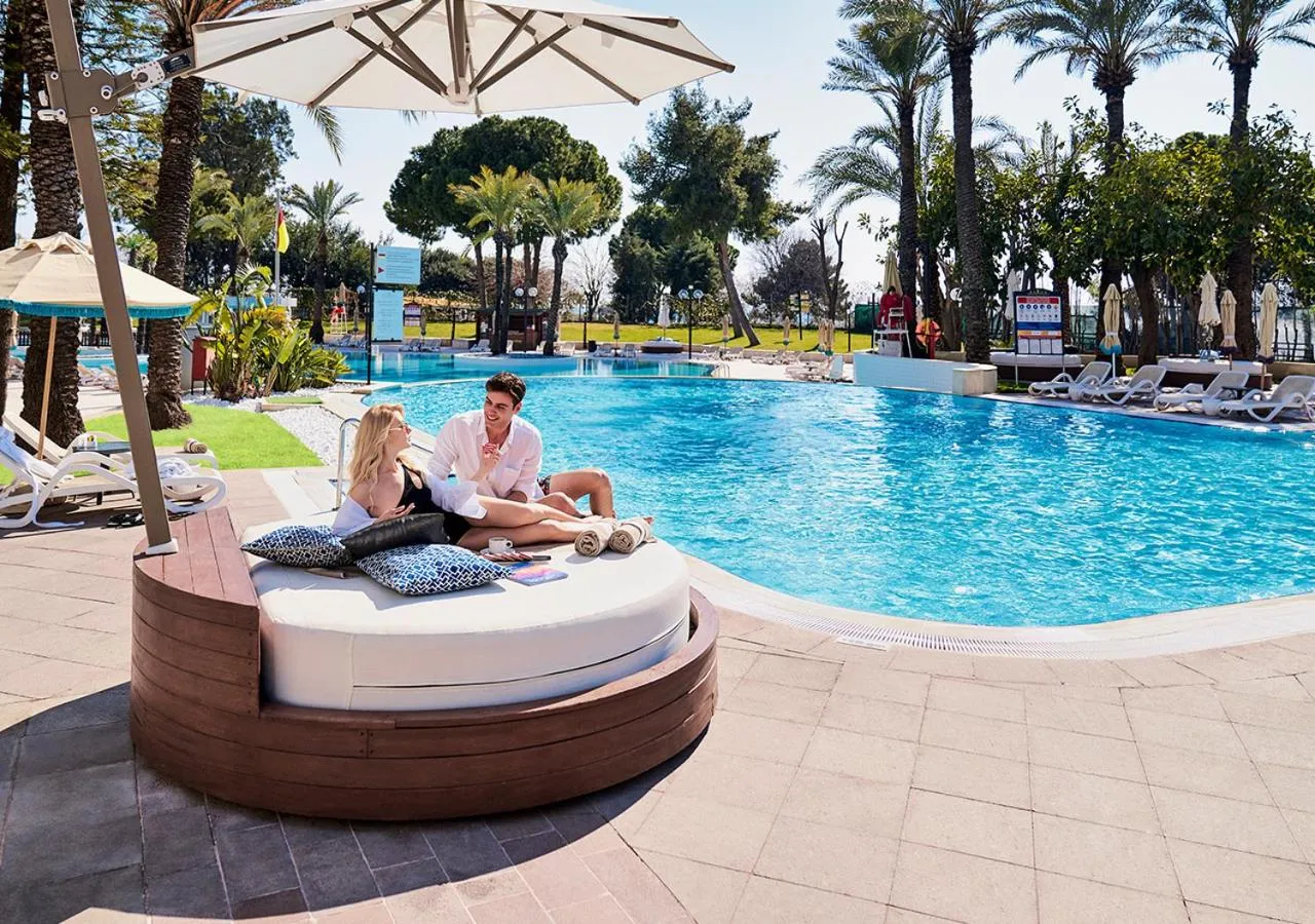 People in MEDWORLD Health & Rehabilitation Center Rixos Antalya