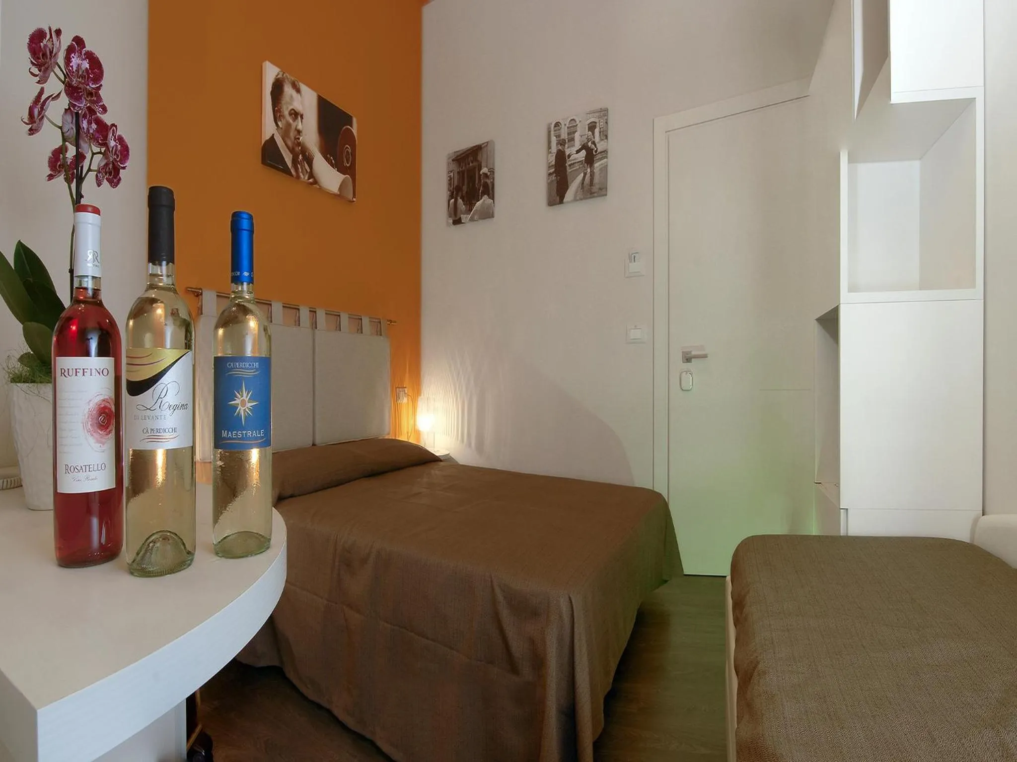 Bed in Hotel Casablanca