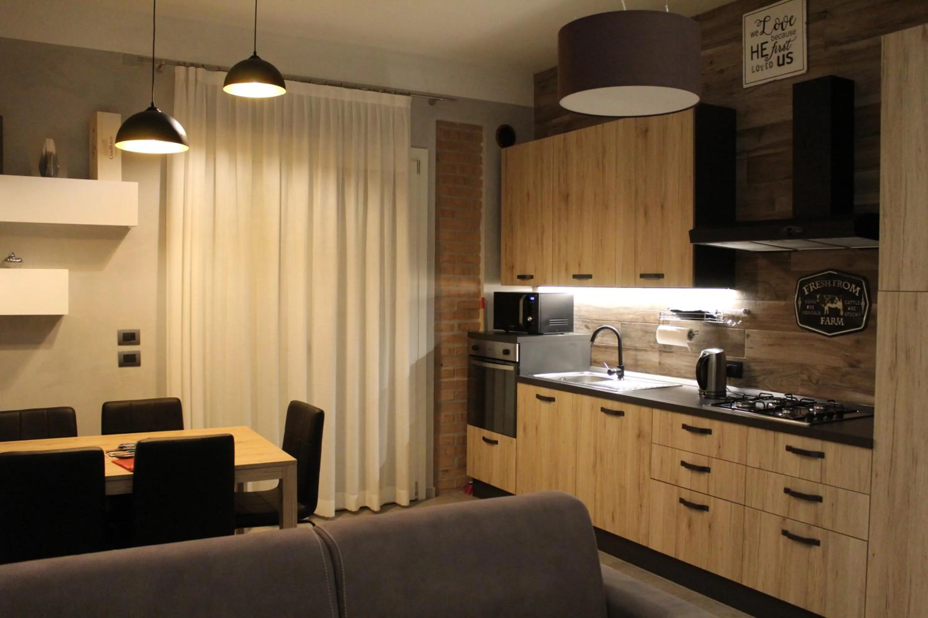 Kitchen or kitchenette in Villa Martina