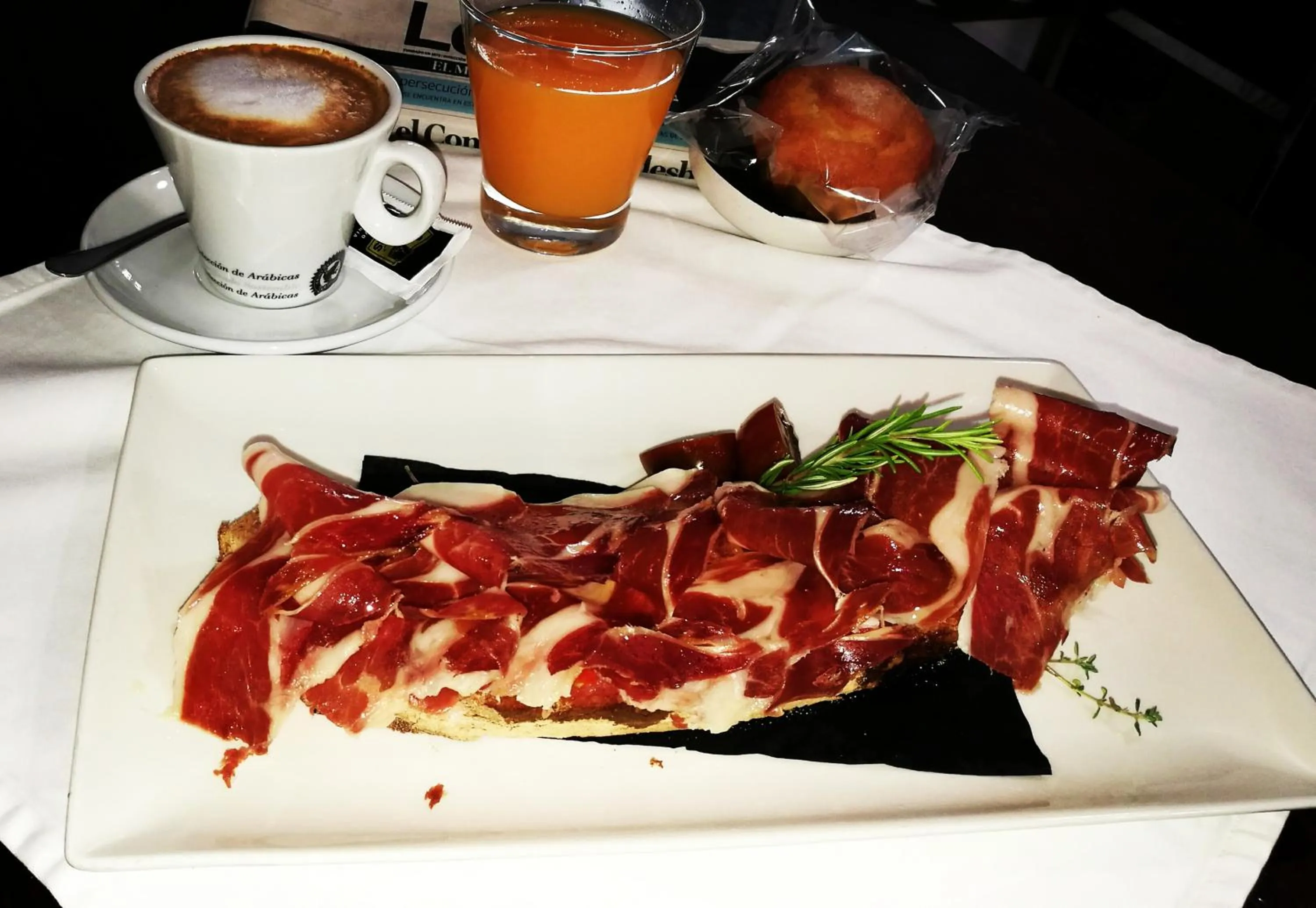Food and drinks in Hotel-Restaurante Casa Blava Alzira