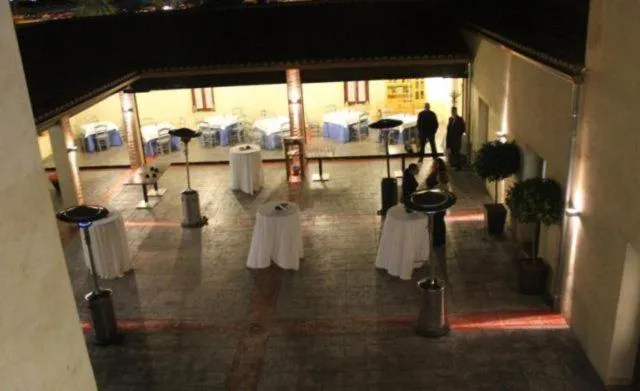 Restaurant/places to eat in Hotel-Restaurante Casa Blava Alzira