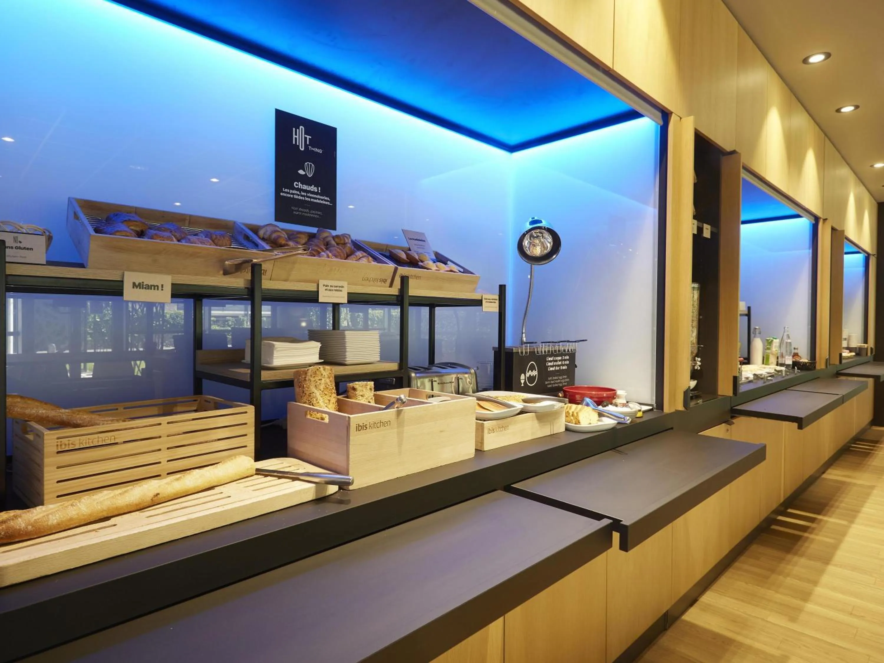 Breakfast in ibis Archamps Porte de Genève