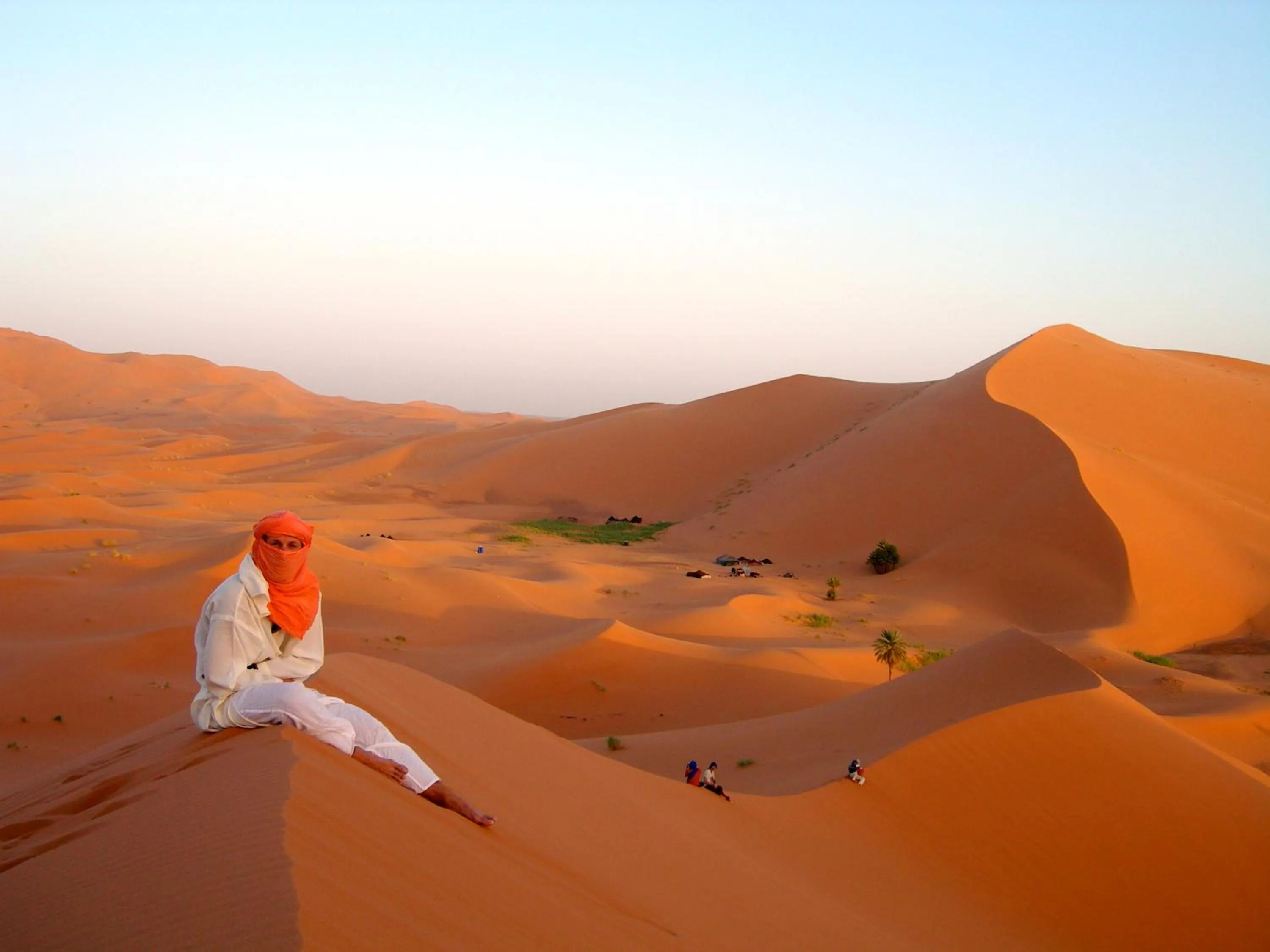 People in Maison d'Hôtes Nouflla