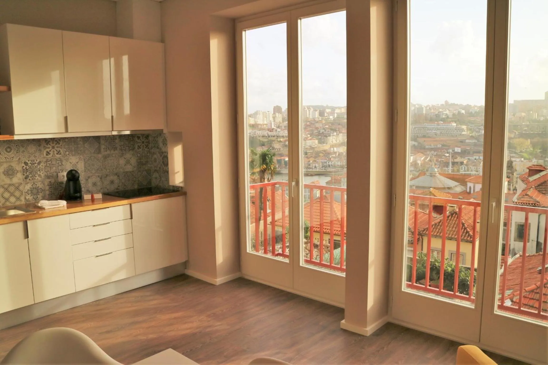 Kitchen or kitchenette in PipaD'oro by YoursPorto