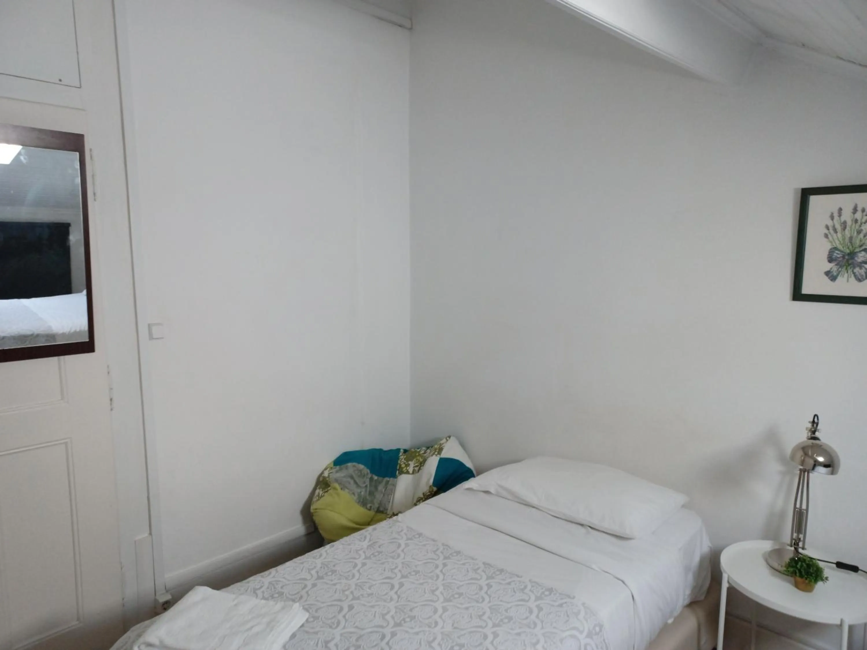 Bed in WW Hostel & Suites