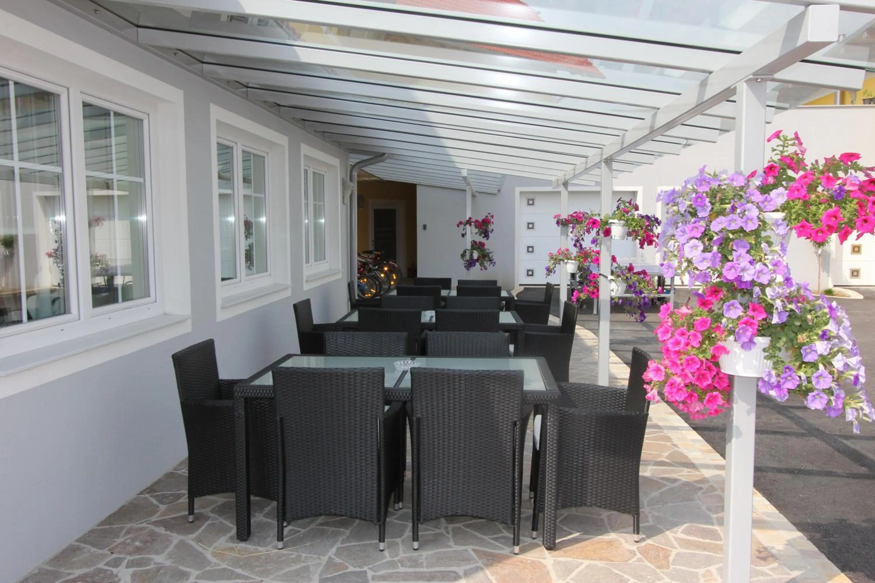 Balcony/Terrace in Hotel Garni Thermenglück