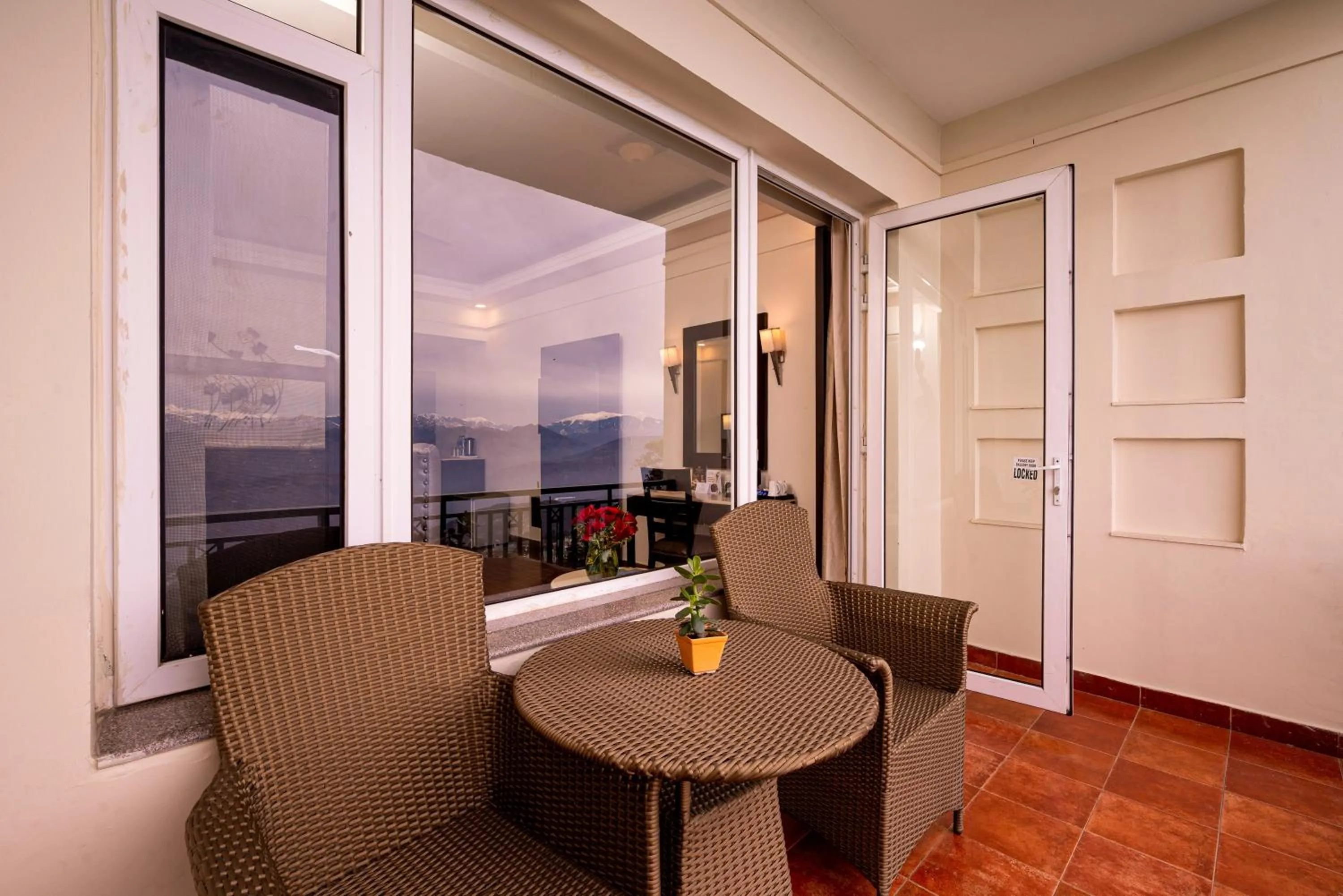 Balcony/Terrace in Grand View Hotel