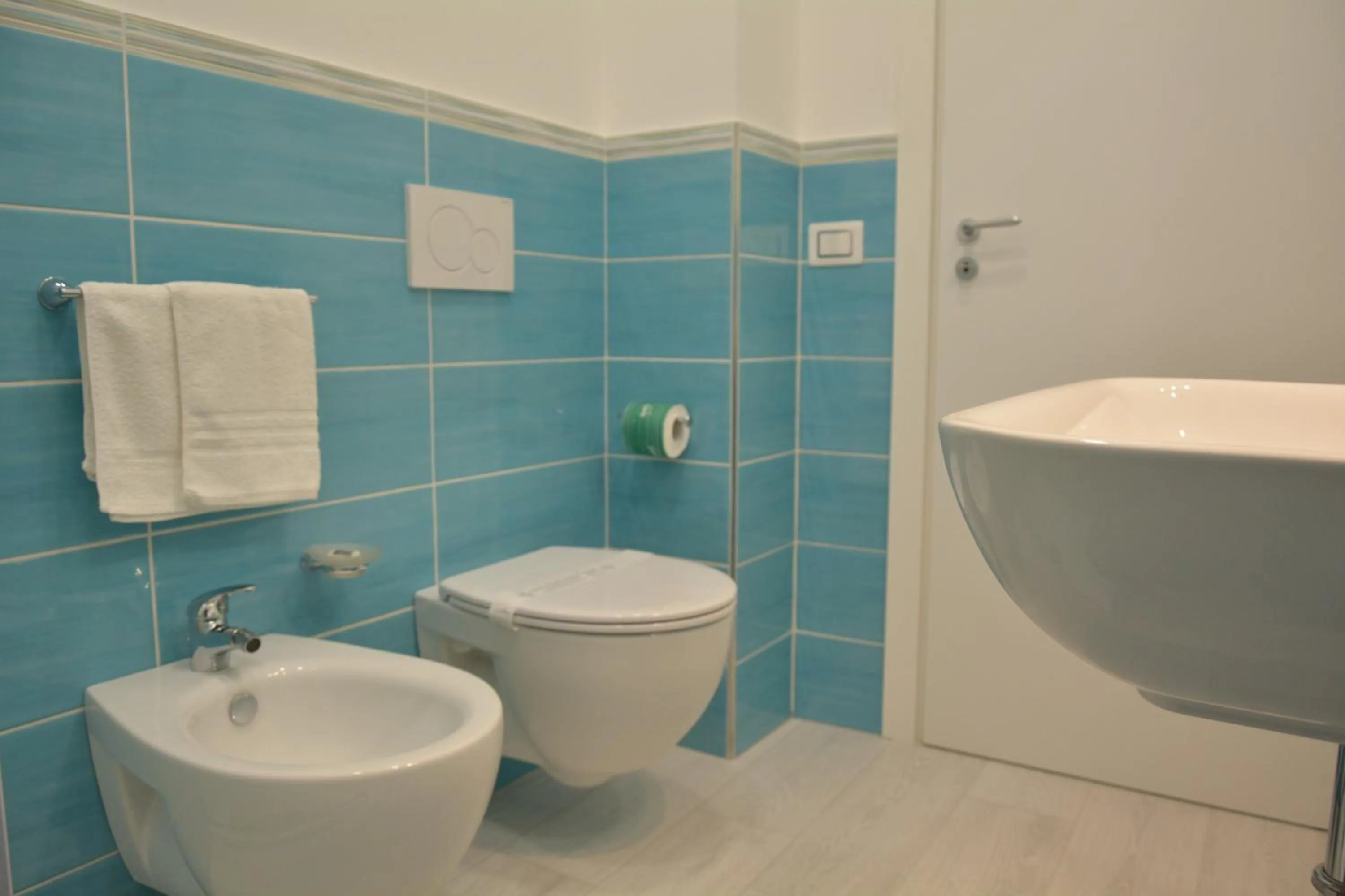 Bathroom in Dreams Tropea Mare "Parking Private"