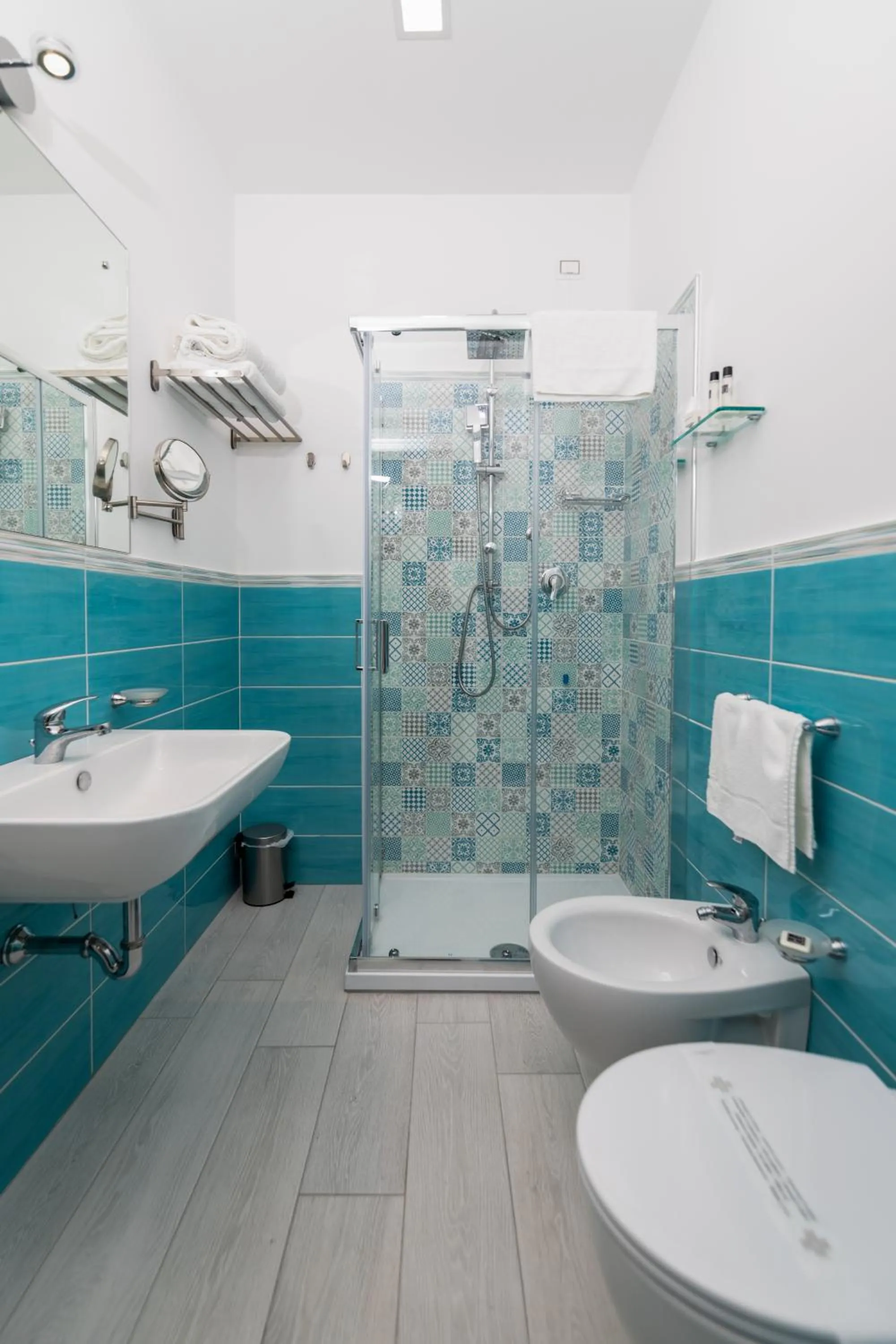 Bathroom in Dreams Tropea Mare "Parking Private"