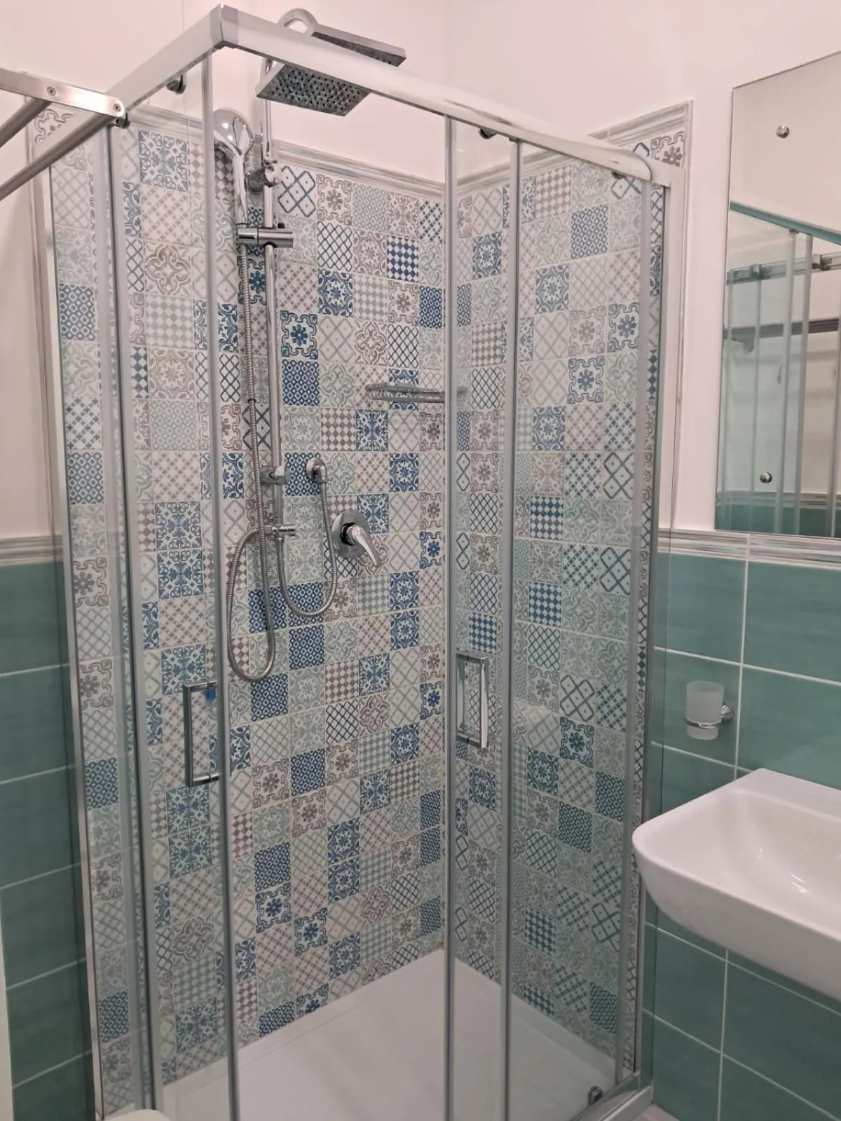 Bathroom in Dreams Tropea Mare "Parking Private"