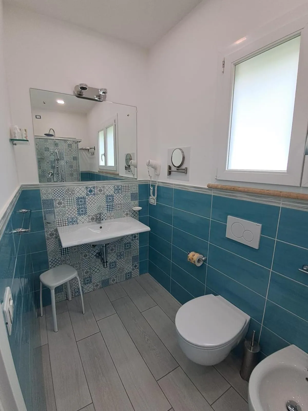 Bathroom in Dreams Tropea Mare "Parking Private"