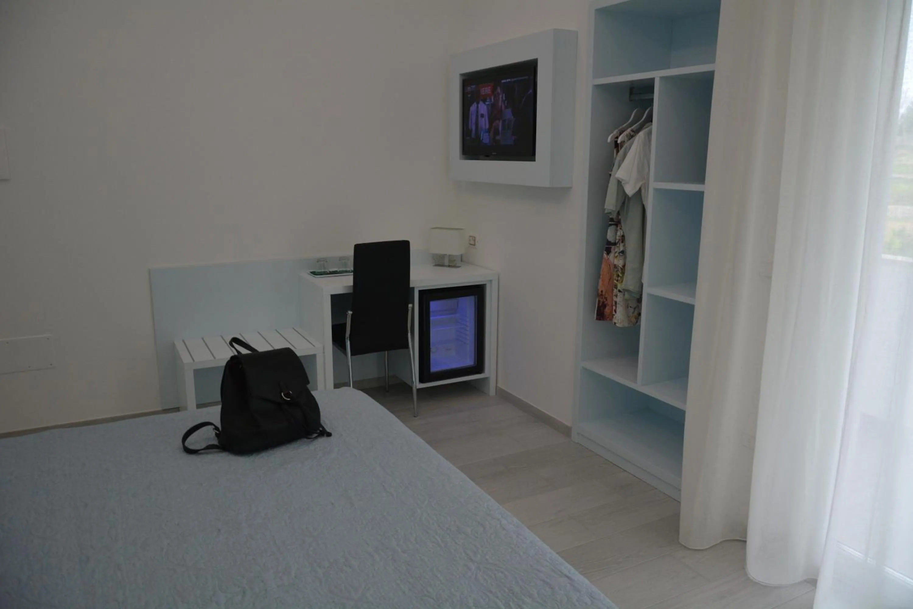 TV and multimedia in Dreams Tropea Mare "Parking Private"
