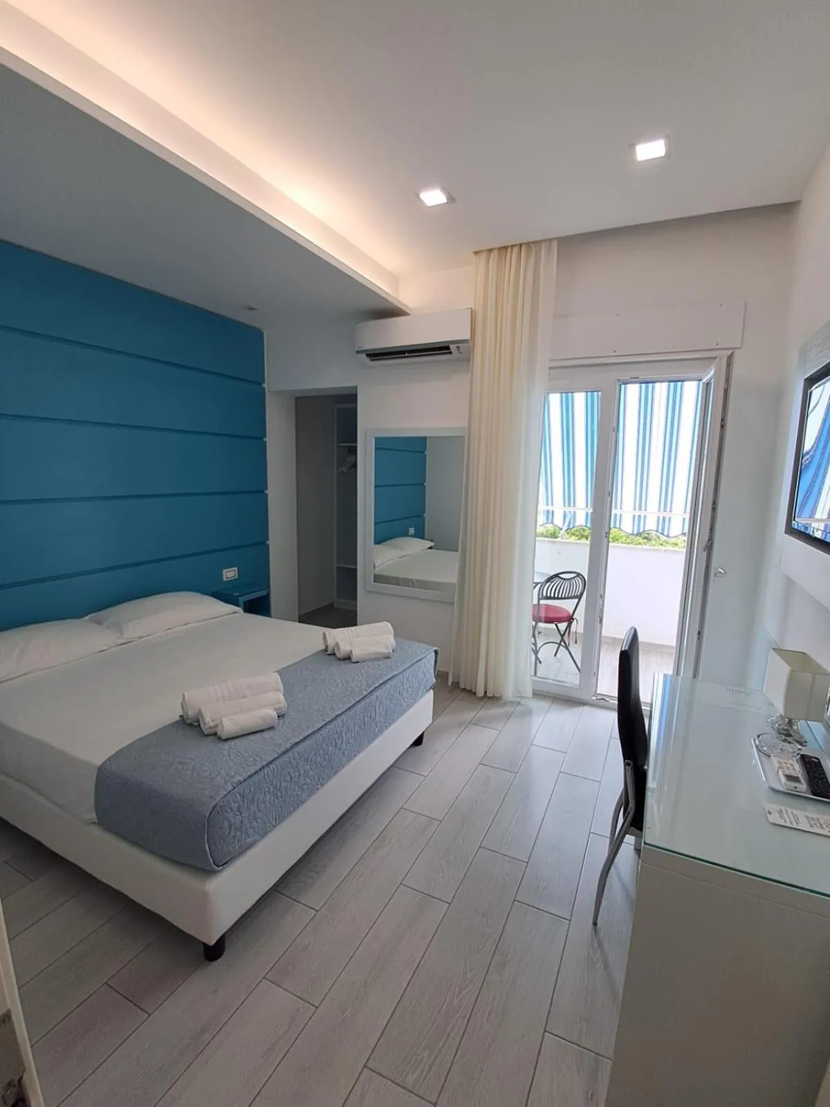 Bedroom in Dreams Tropea Mare "Parking Private"