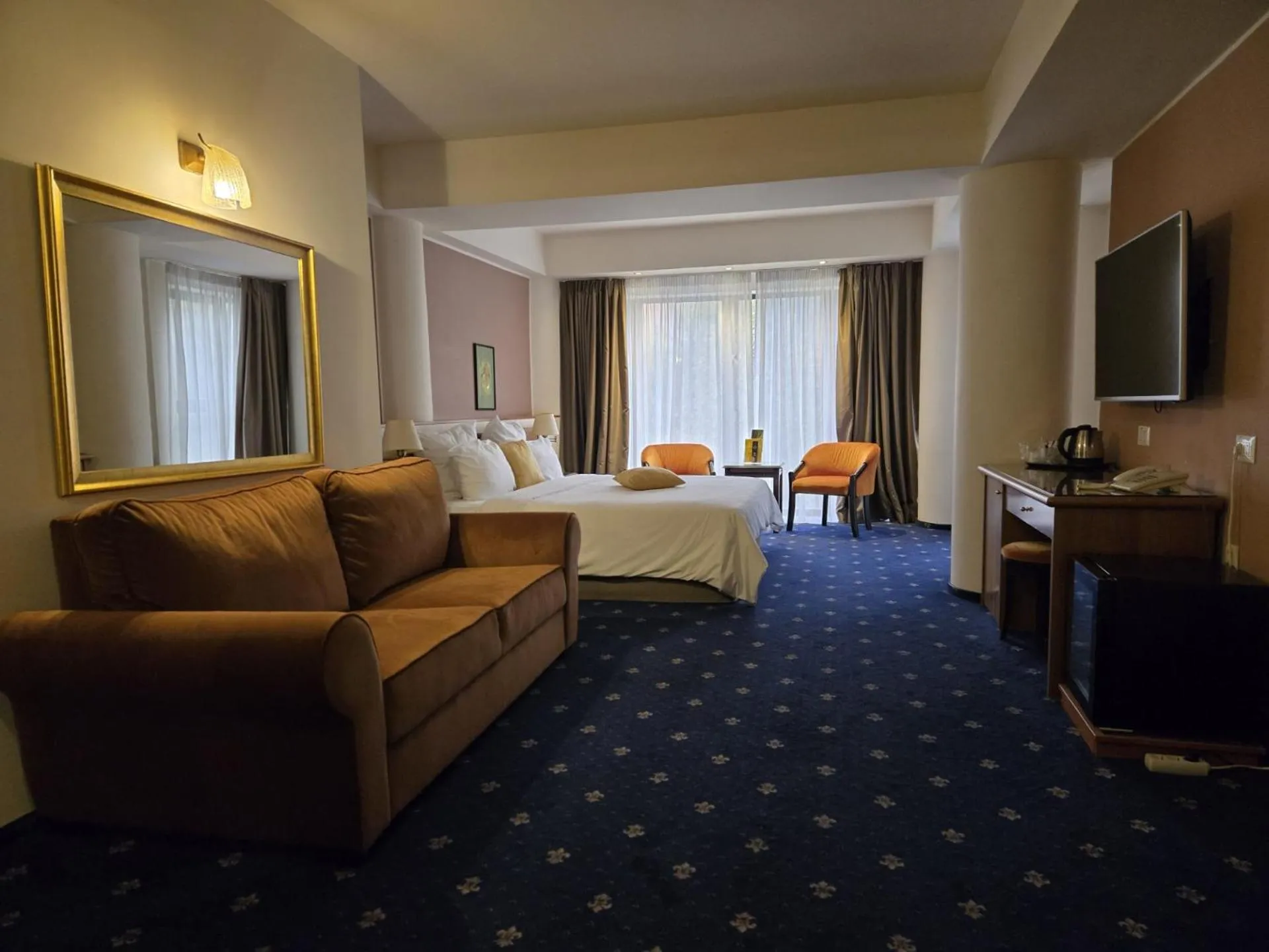 Photo of the whole room, Bed in Hotel Dumbrava