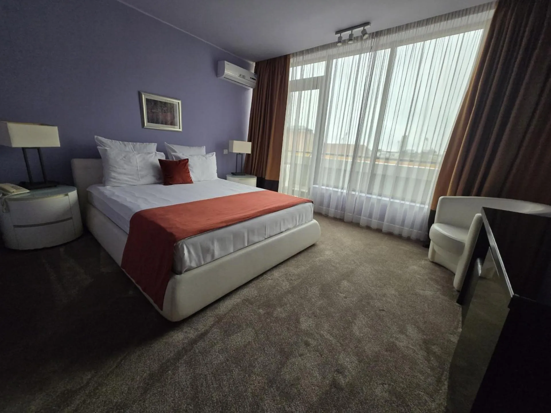 Photo of the whole room, Bed in Hotel Dumbrava